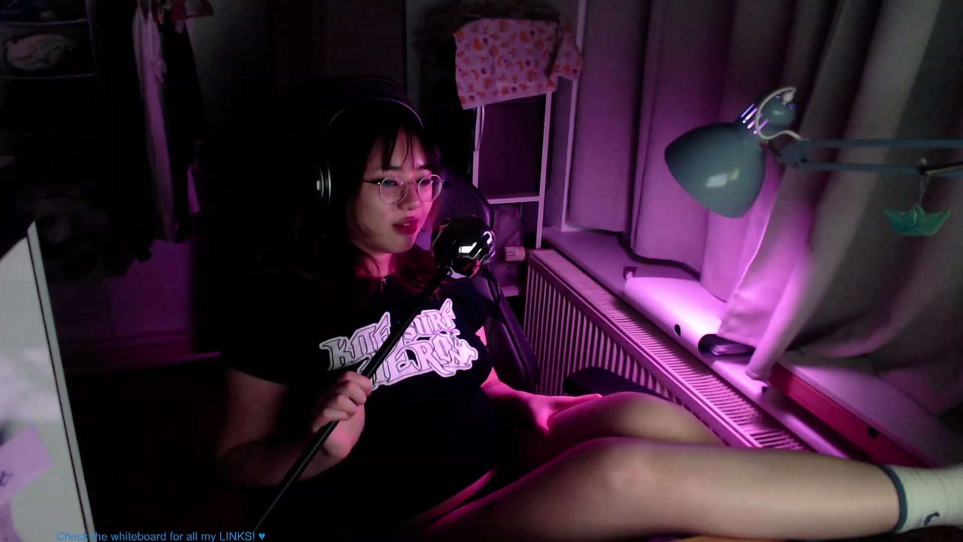Gallery image thumbnail from Kuromin's myfreecams stream on, 07/08/2023, 24:01 image 4 of 20
