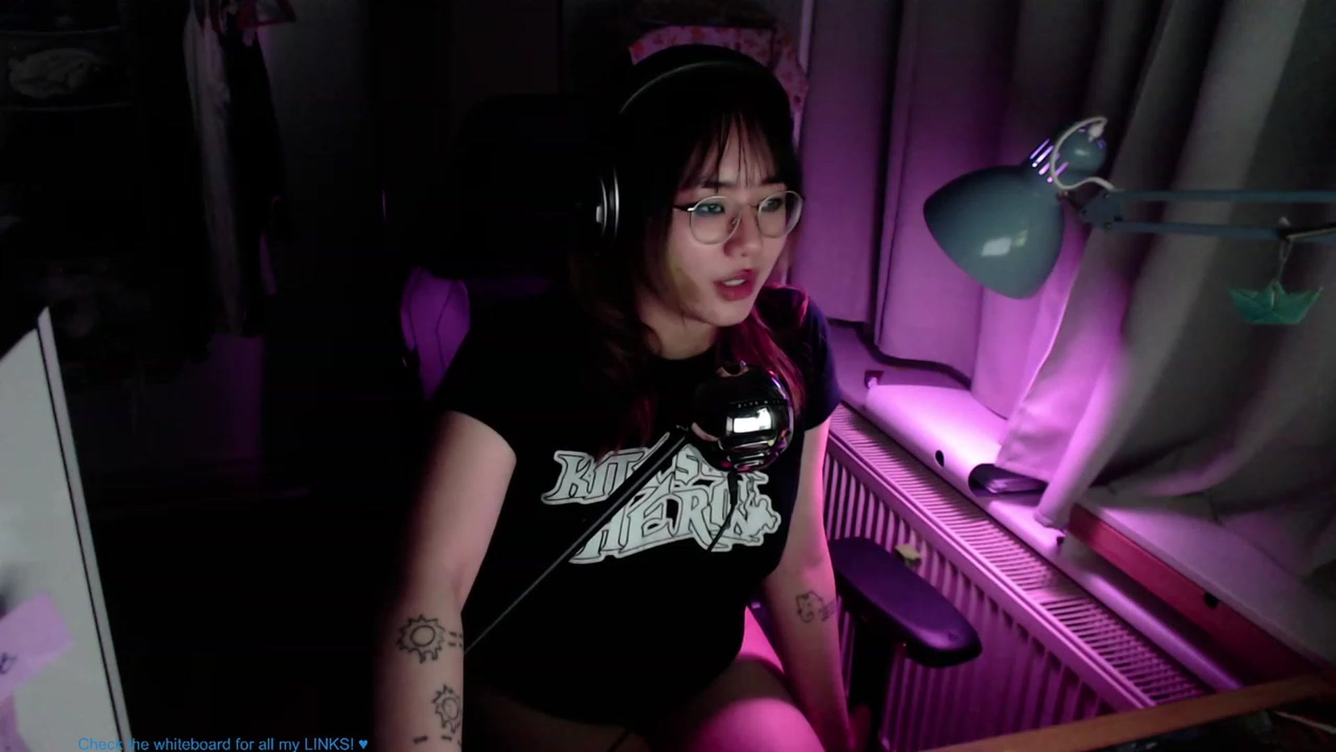 Gallery image thumbnail from Kuromin's myfreecams stream on, 07/08/2023, 24:01 image 18 of 20