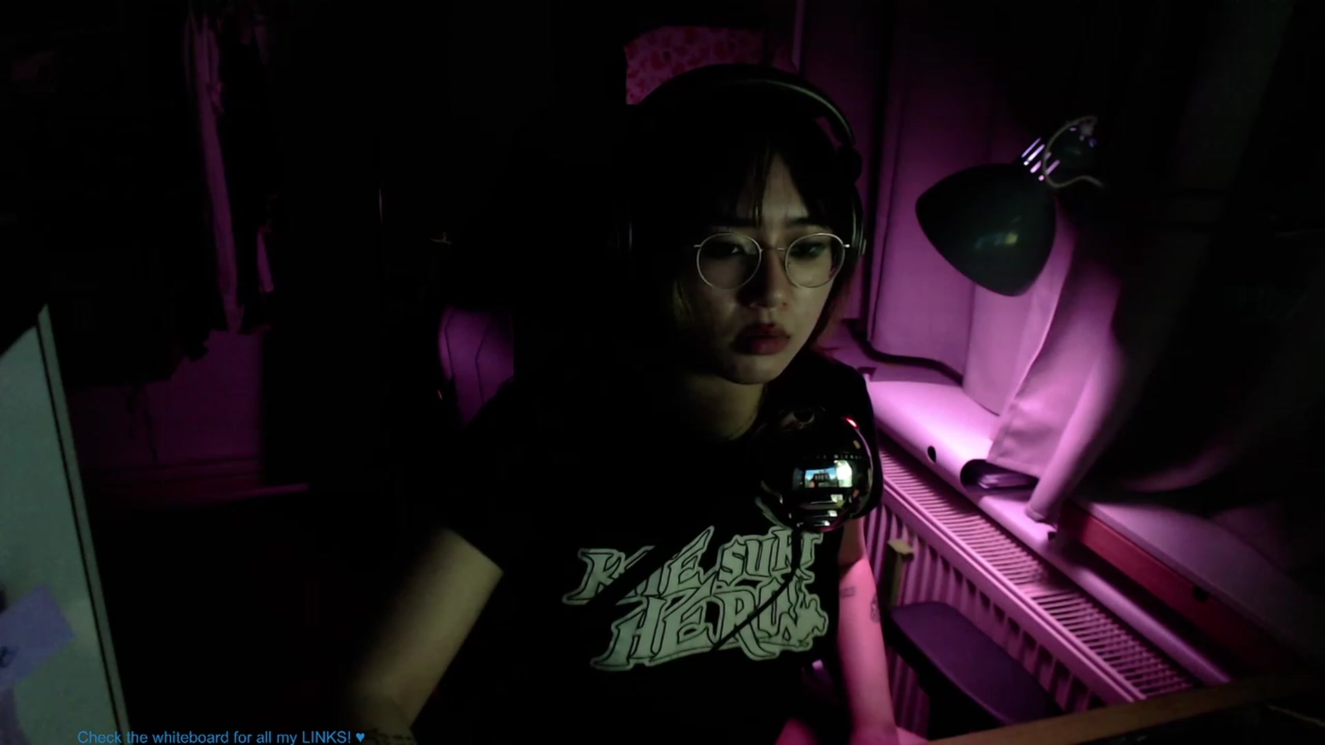 Gallery image thumbnail from Kuromin's myfreecams stream on, 07/08/2023, 02:32 image 5 of 20