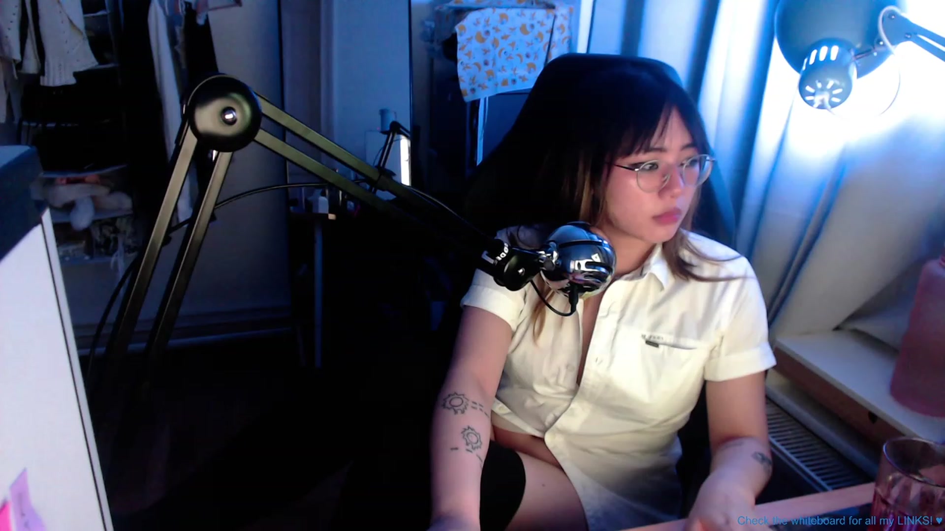 Gallery image thumbnail from Kuromin's myfreecams stream on, 07/12/2023, 03:33 image 13 of 20