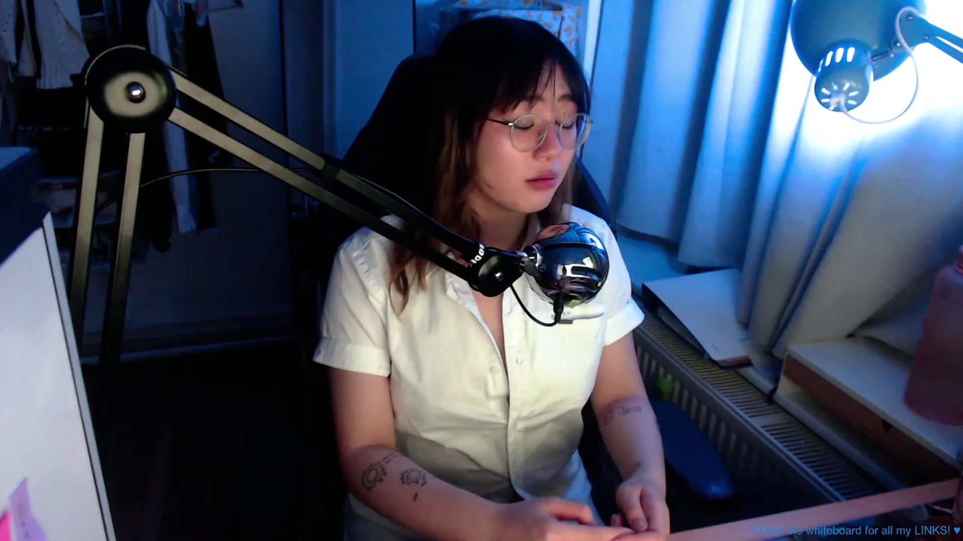 Gallery image thumbnail from Kuromin's myfreecams stream on, 07/12/2023, 03:33 image 14 of 20