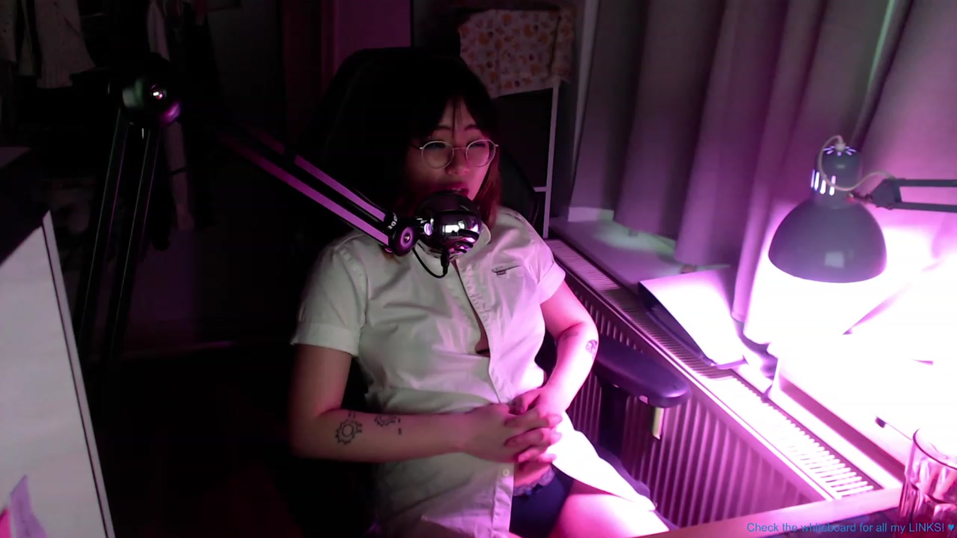 Gallery image thumbnail from Kuromin's myfreecams stream on, 07/12/2023, 04:05 image 9 of 20
