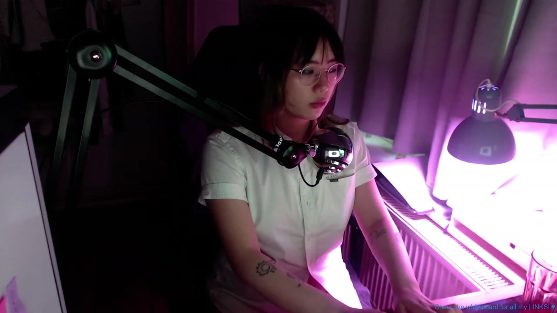 Gallery image thumbnail from Kuromin's myfreecams stream on, 07/12/2023, 04:05 image 20 of 20