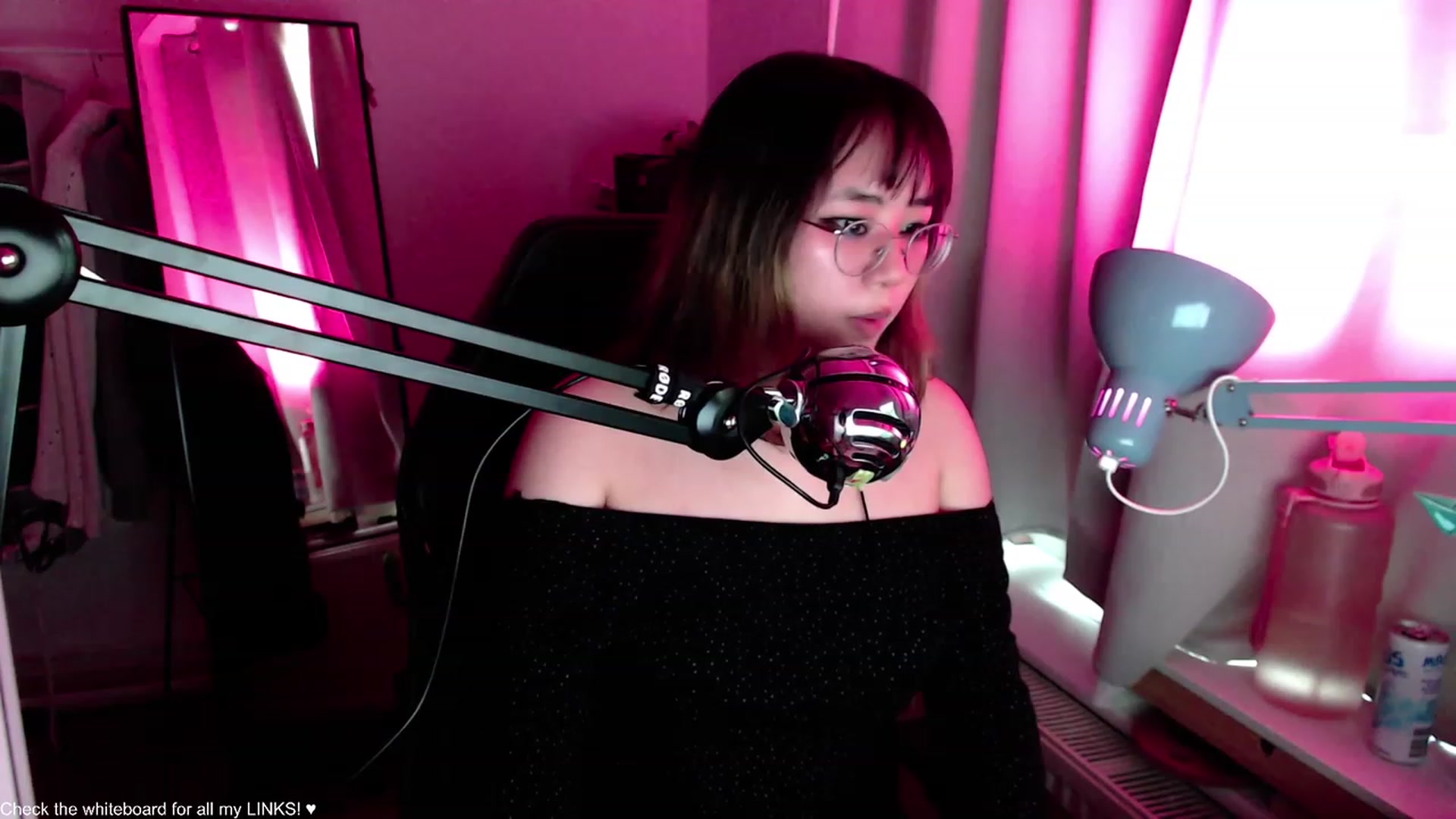 Gallery image thumbnail from Kuromin's myfreecams stream on, 07/23/2023, 19:56 image 9 of 20
