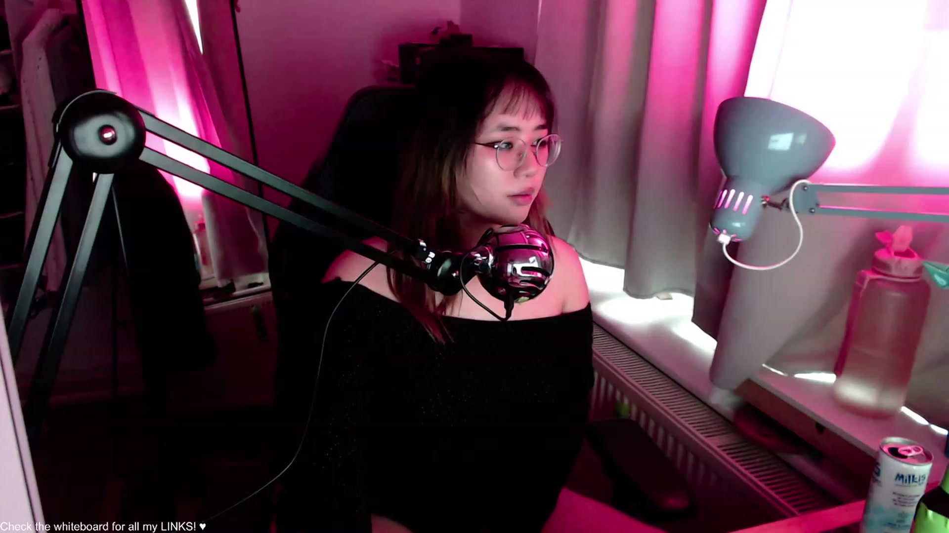 Gallery image thumbnail from Kuromin's myfreecams stream on, 07/23/2023, 19:56 image 7 of 20