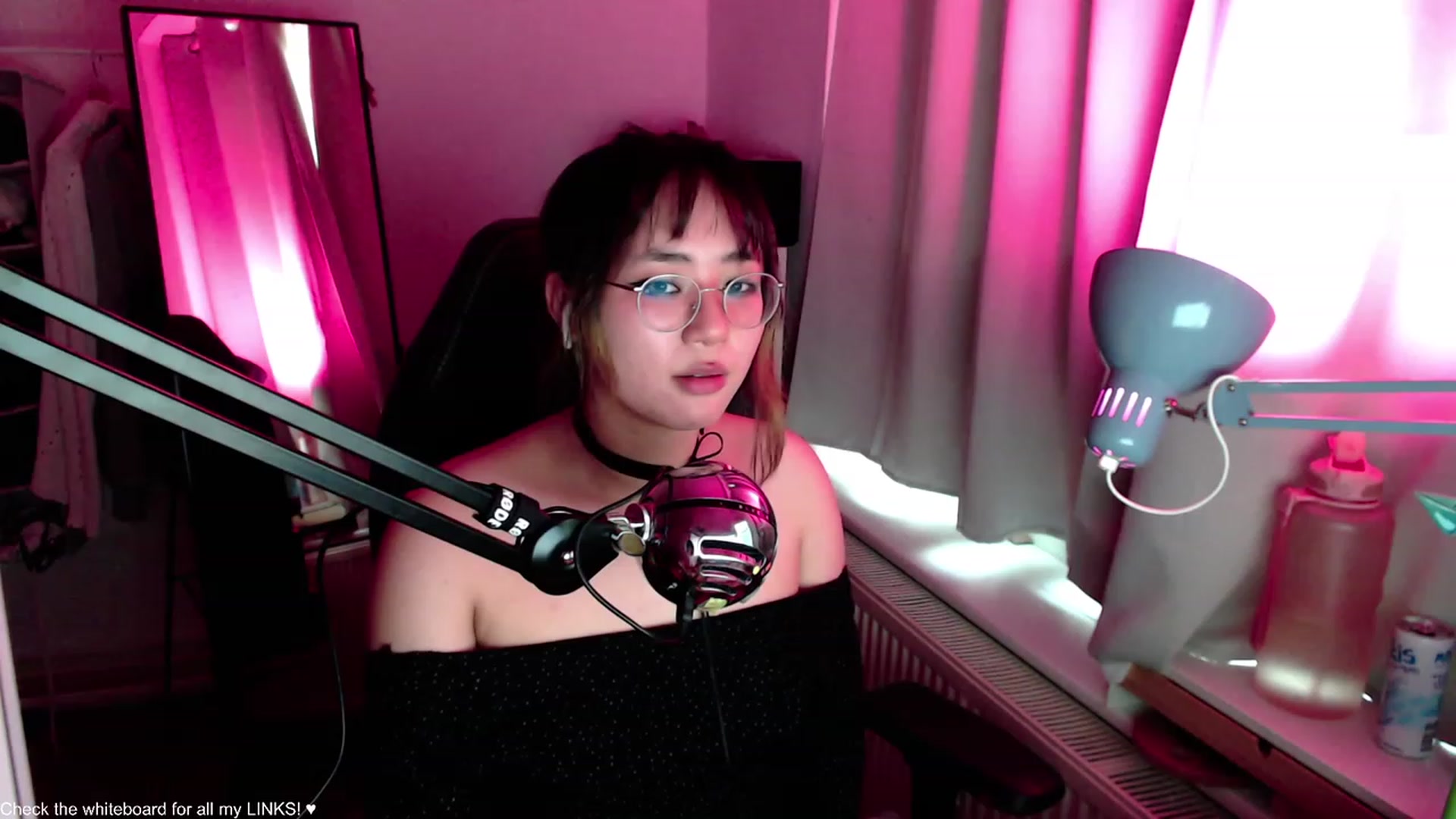 Gallery image thumbnail from Kuromin's myfreecams stream on, 07/23/2023, 19:56 image 10 of 20