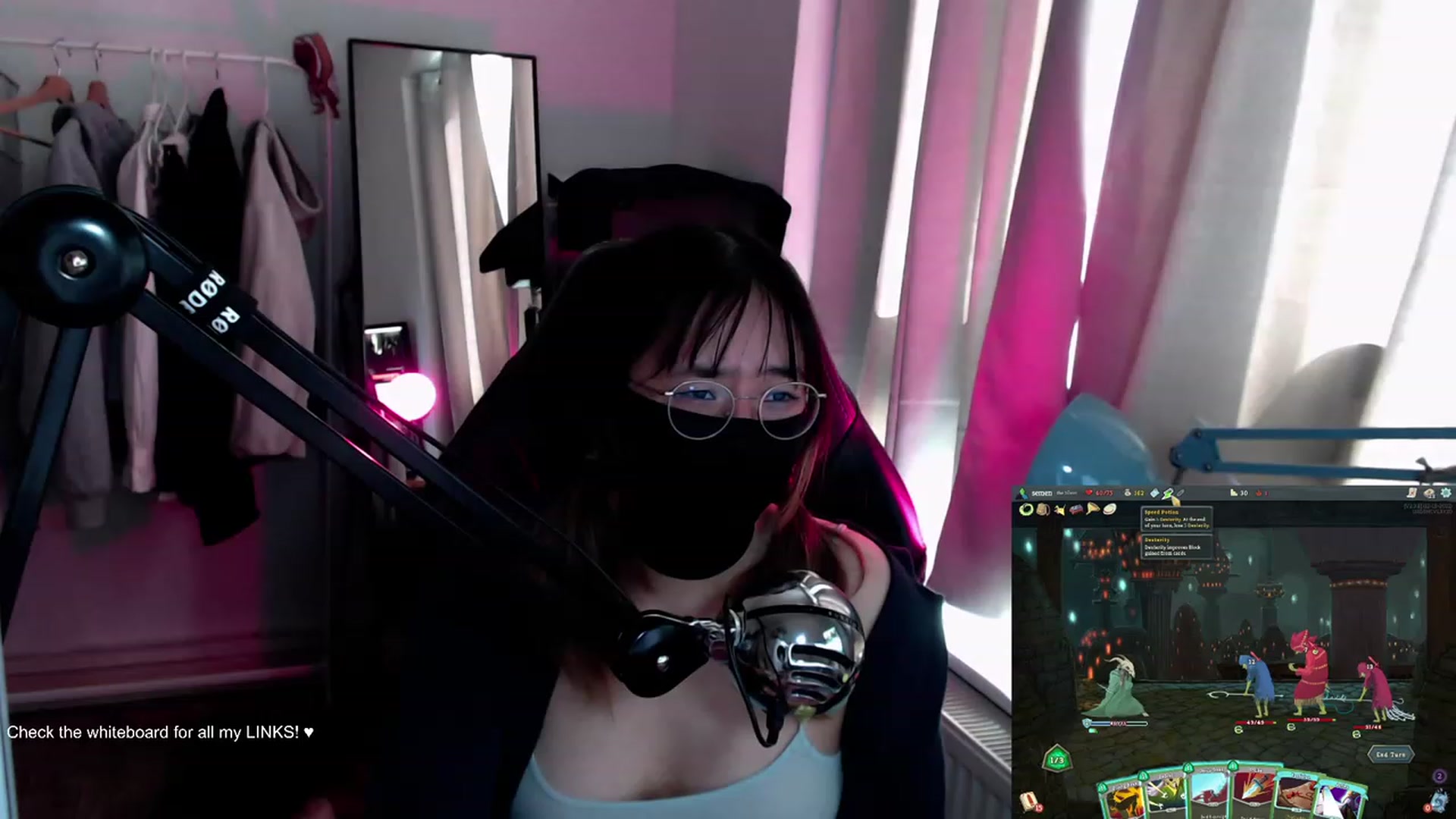 Gallery image thumbnail from Kuromin's myfreecams stream on, 07/29/2023, 15:53 image 7 of 20