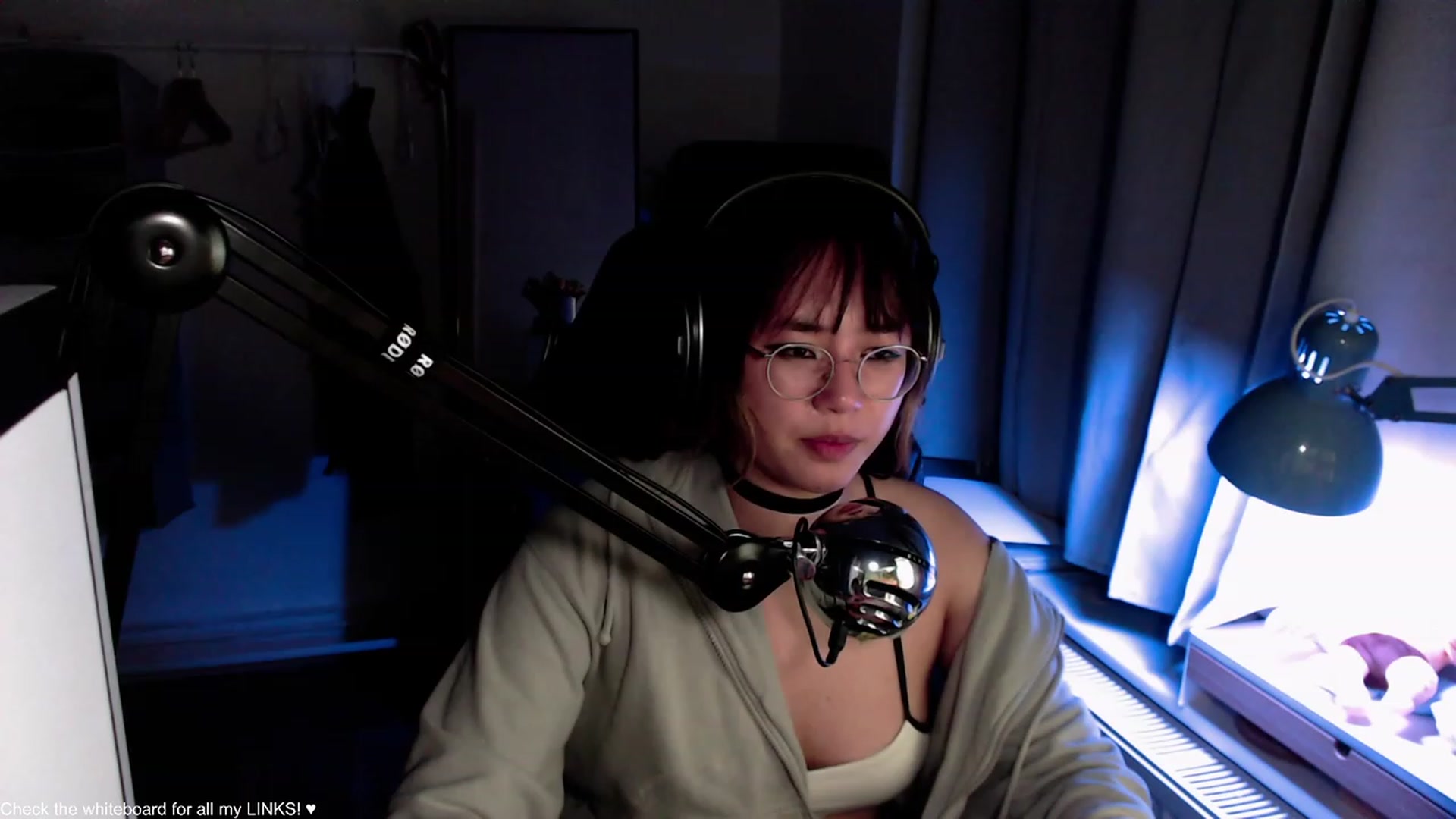 Gallery image thumbnail from Kuromin's myfreecams stream on, 08/03/2023, 02:41 image 20 of 20