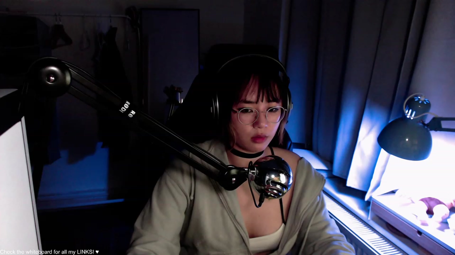 Gallery image thumbnail from Kuromin's myfreecams stream on, 08/03/2023, 02:41 image 19 of 20