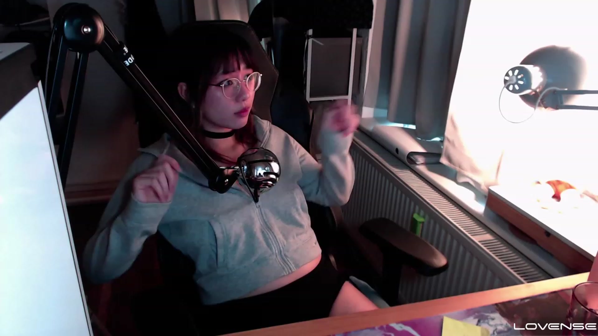 Gallery image thumbnail from Kuromin's myfreecams stream on, 08/03/2023, 15:41 image 20 of 20