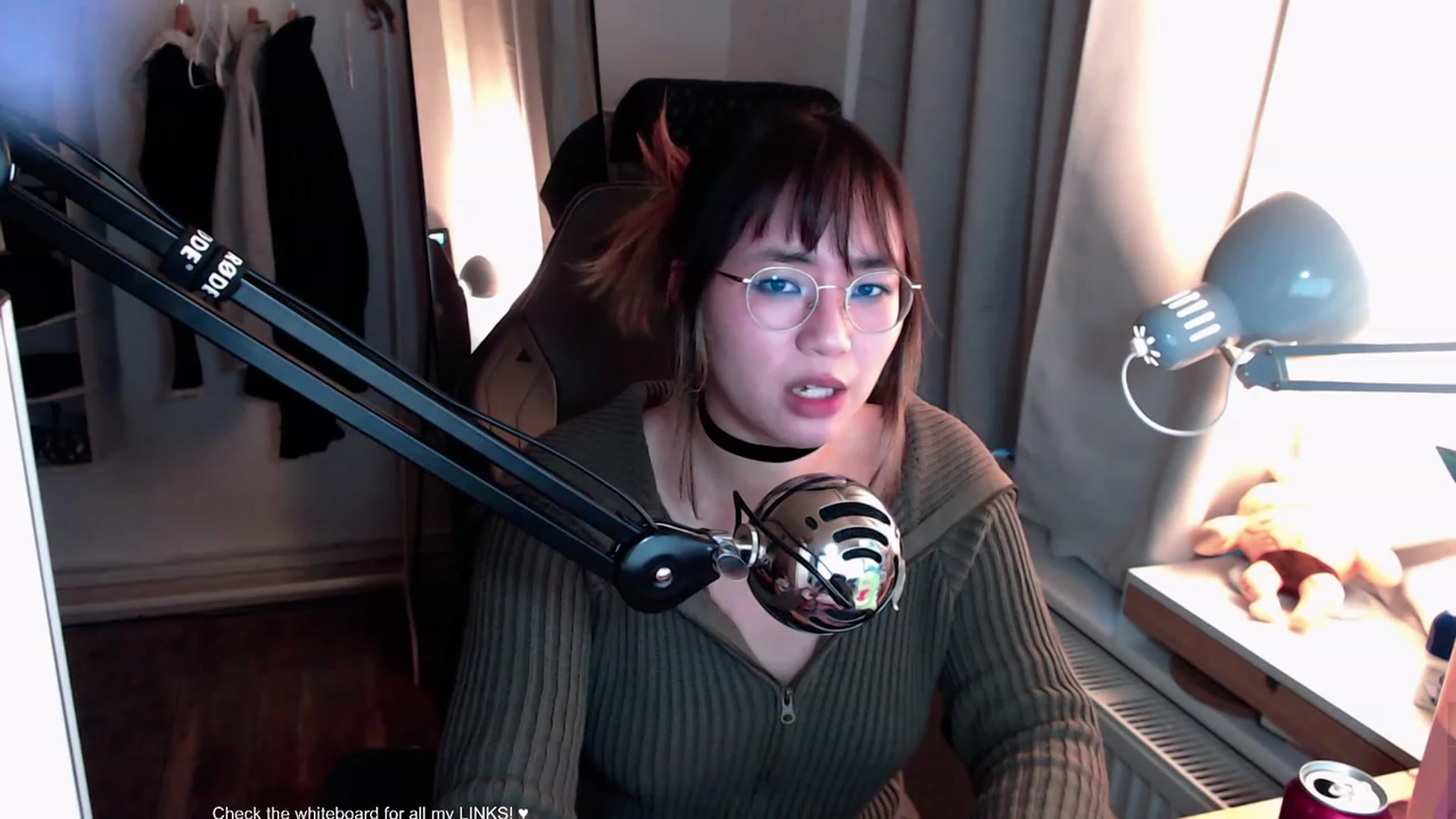 Gallery image thumbnail from Kuromin's myfreecams stream on, 08/03/2023, 19:16 image 2 of 20