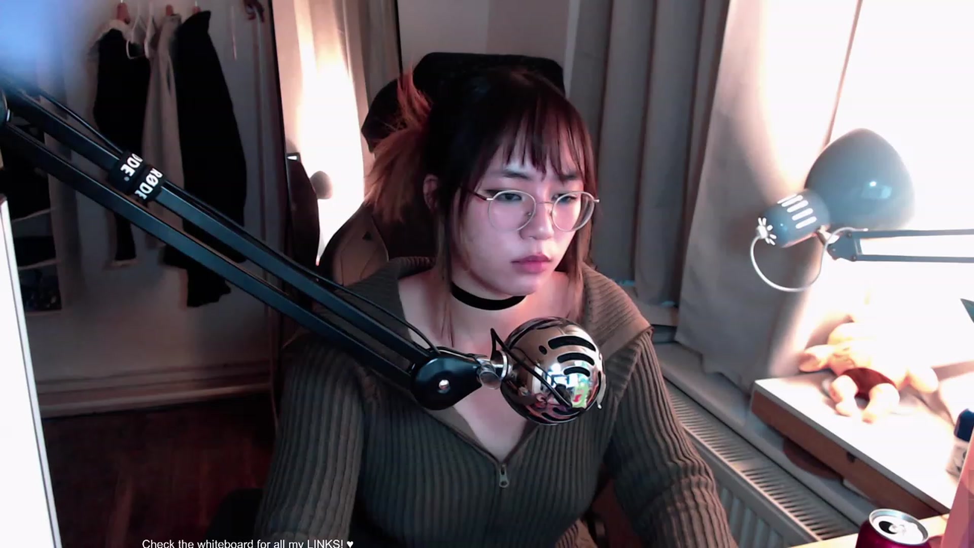 Gallery image thumbnail from Kuromin's myfreecams stream on, 08/03/2023, 19:16 image 8 of 20