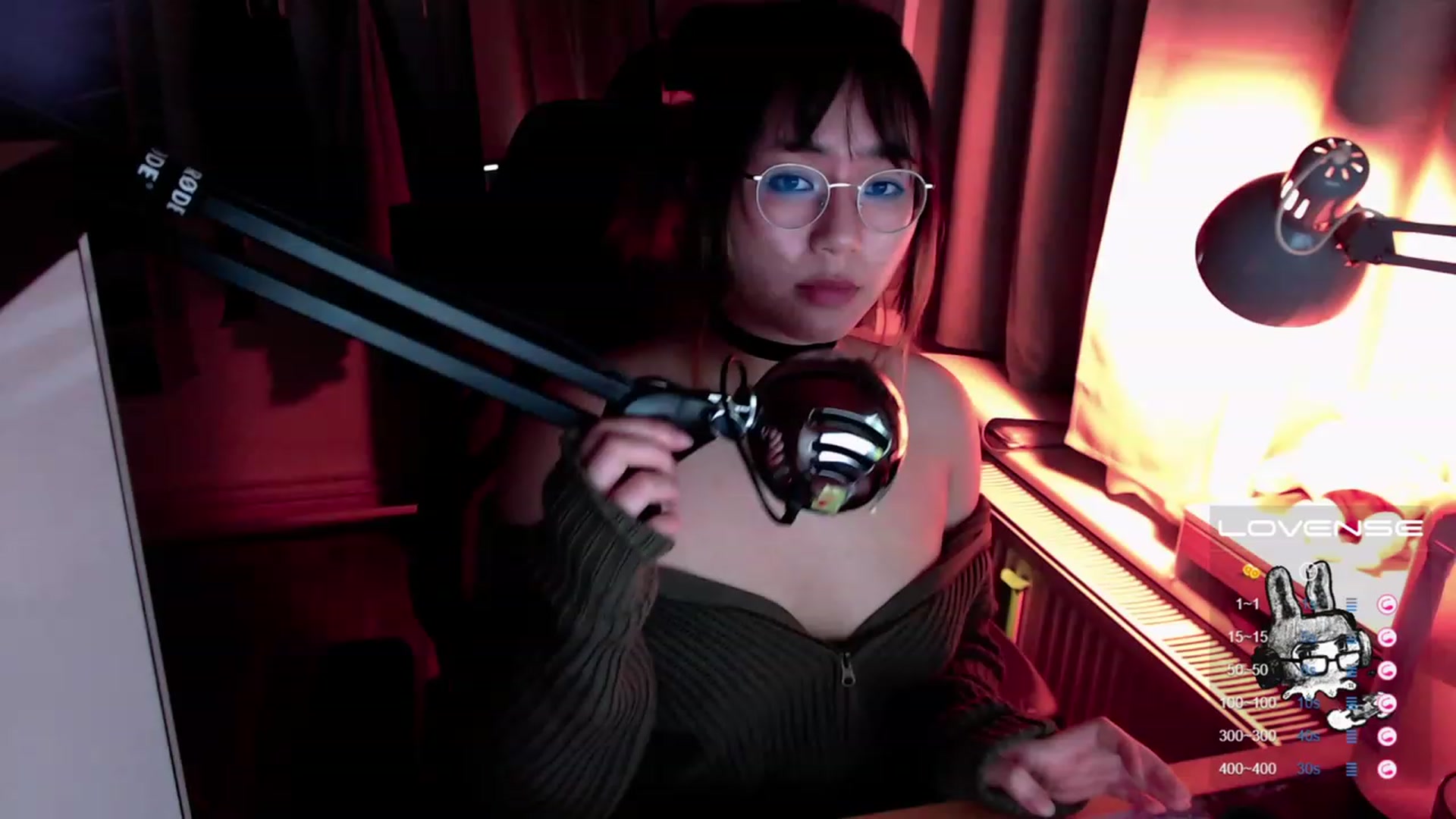 Gallery image thumbnail from Kuromin's myfreecams stream on, 08/03/2023, 20:25 image 16 of 20