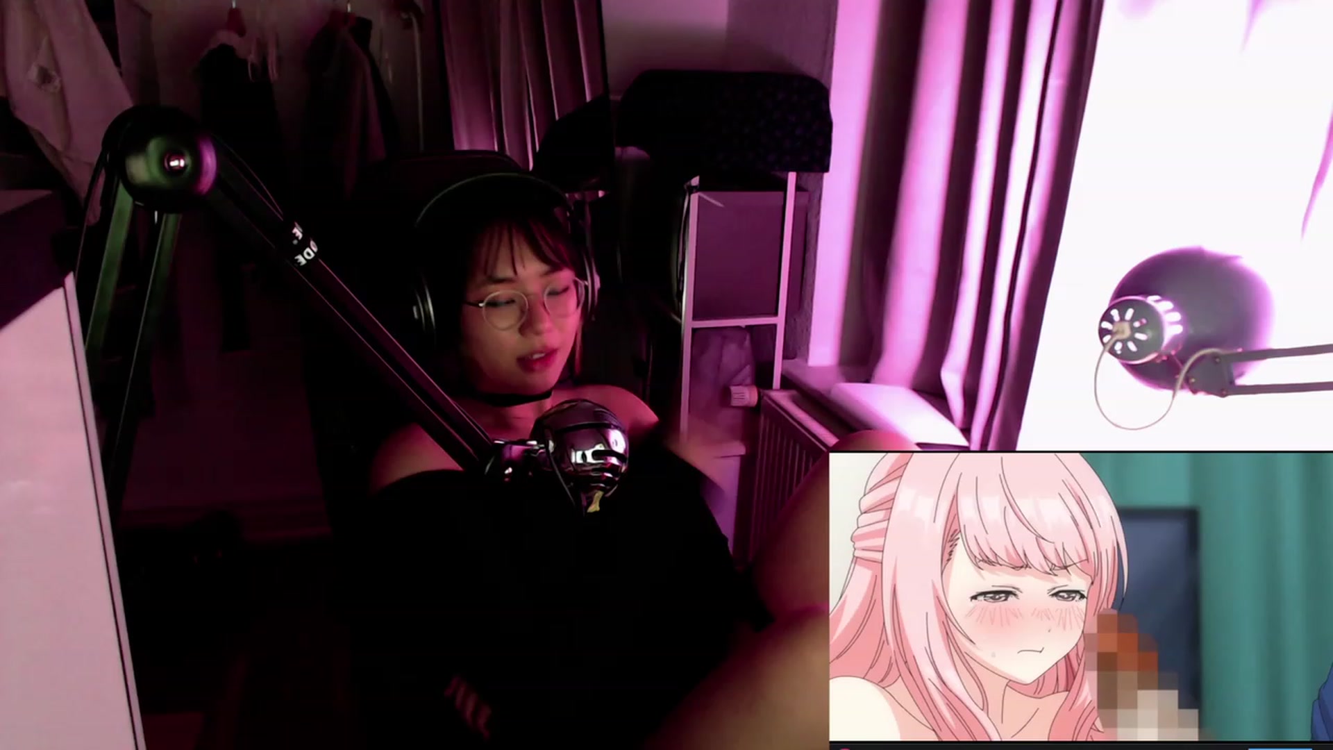 Gallery image thumbnail from Kuromin's myfreecams stream on, 08/05/2023, 21:01 image 19 of 20