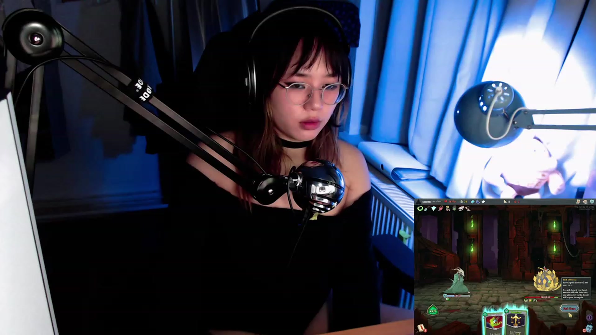 Gallery image thumbnail from Kuromin's myfreecams stream on, 08/08/2023, 24:13 image 6 of 20
