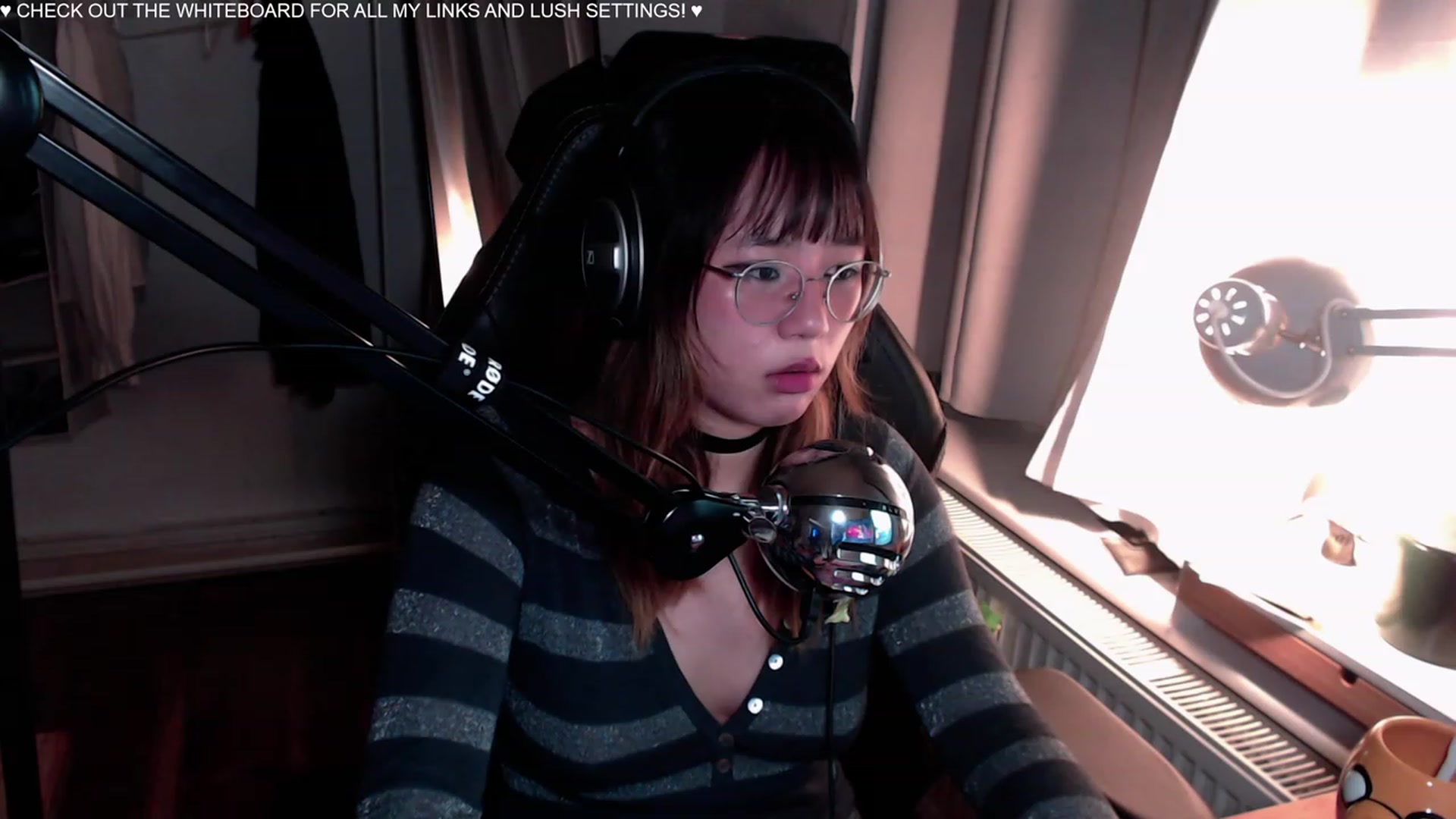 Gallery image thumbnail from Kuromin's myfreecams stream on, 08/18/2023, 23:26 image 7 of 20