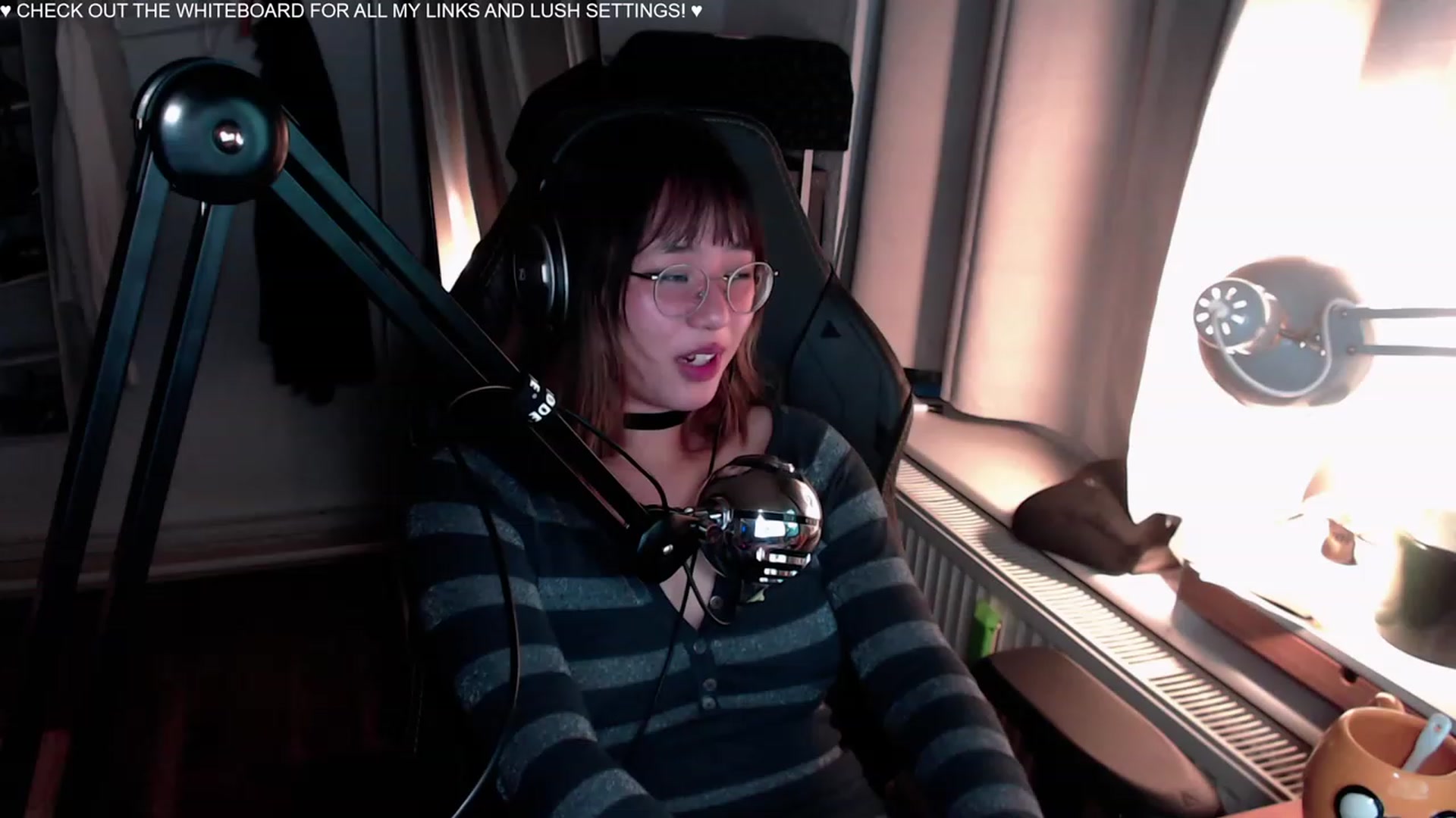Gallery image thumbnail from Kuromin's myfreecams stream on, 08/19/2023, 01:30 image 2 of 20
