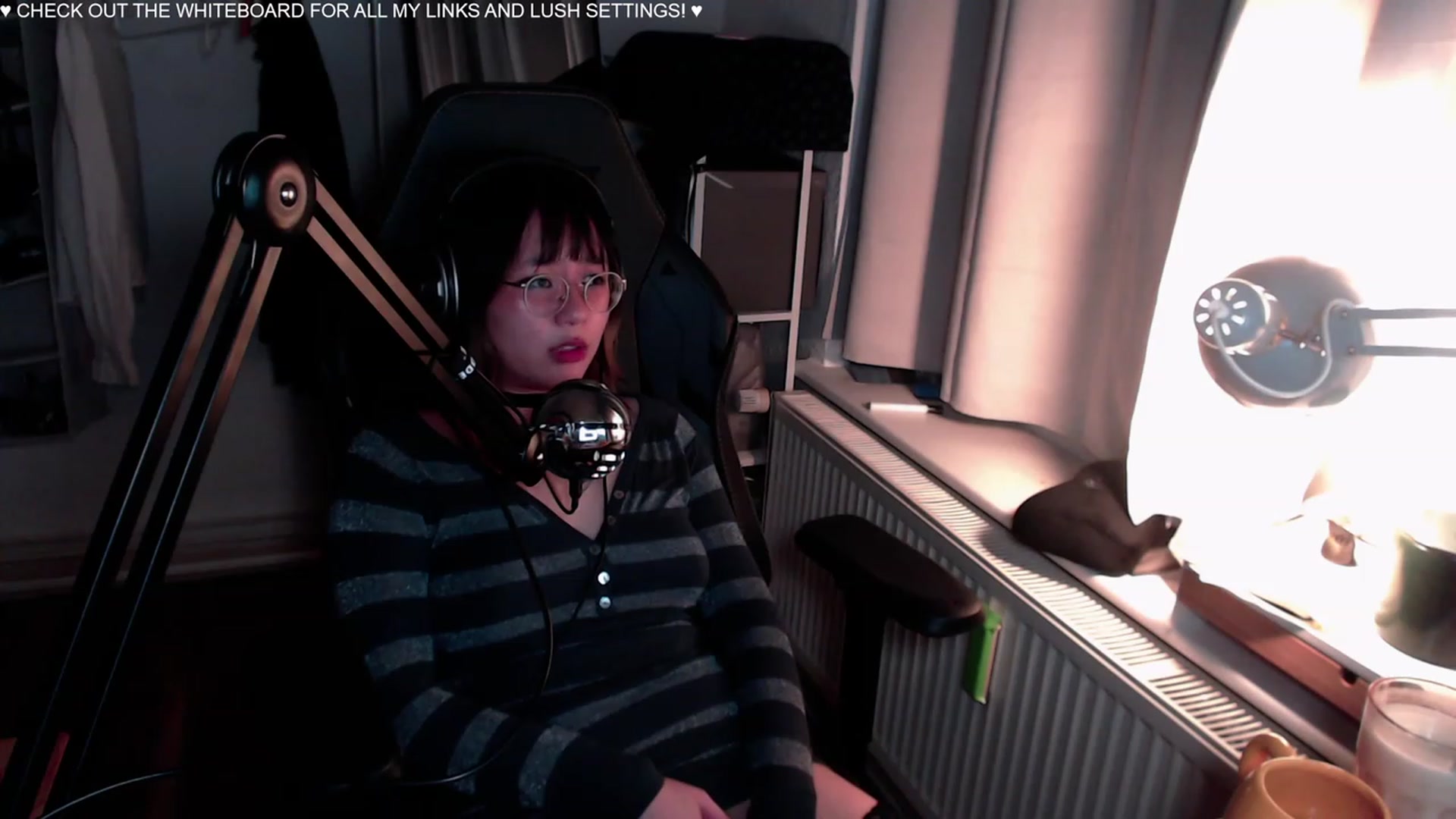 Gallery image thumbnail from Kuromin's myfreecams stream on, 08/19/2023, 01:30 image 7 of 20
