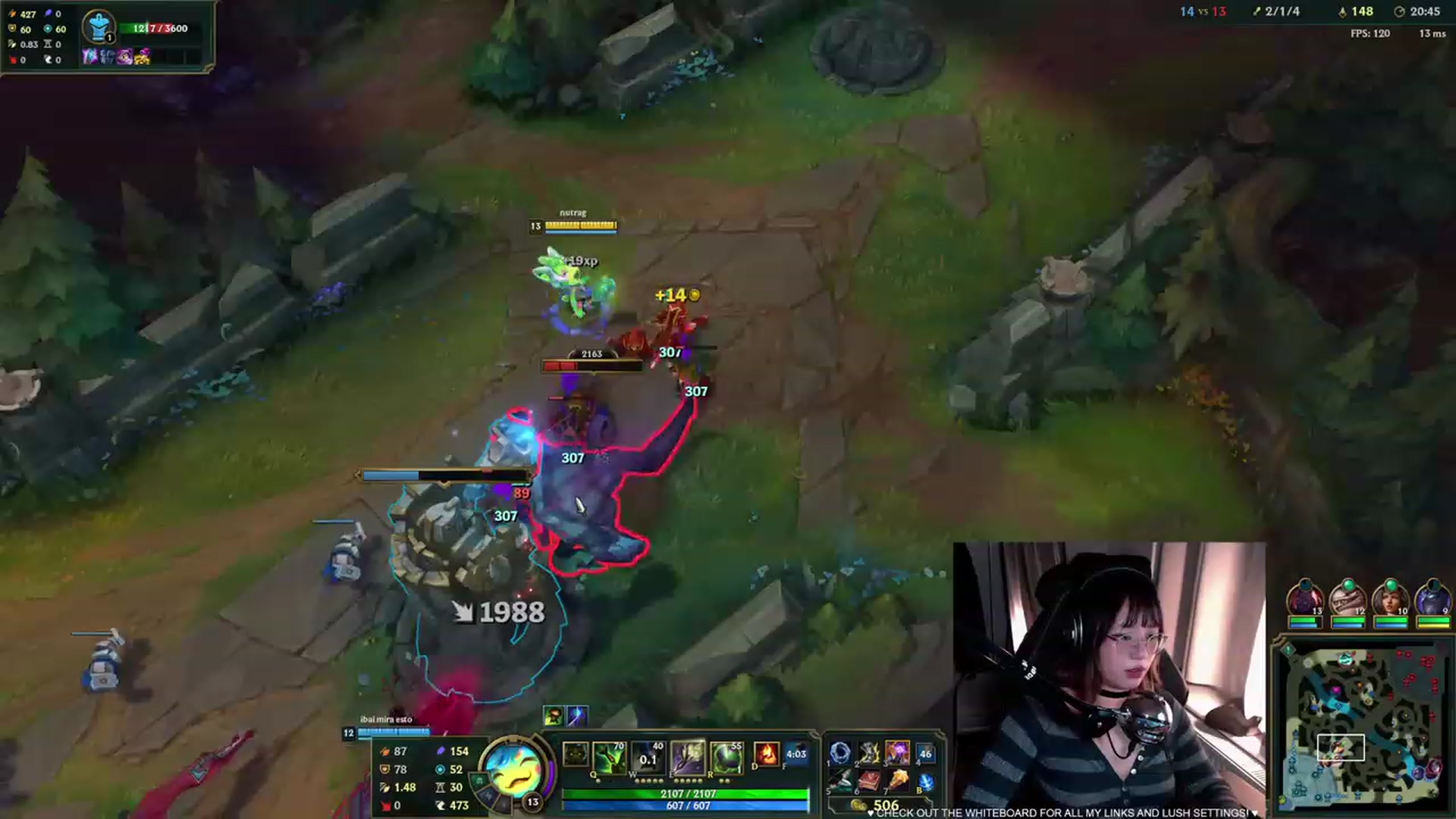 Gallery image thumbnail from Kuromin's myfreecams stream on, 08/19/2023, 01:30 image 13 of 20