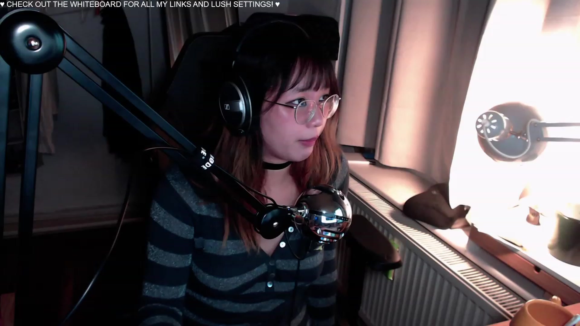 Gallery image thumbnail from Kuromin's myfreecams stream on, 08/19/2023, 01:30 image 5 of 20