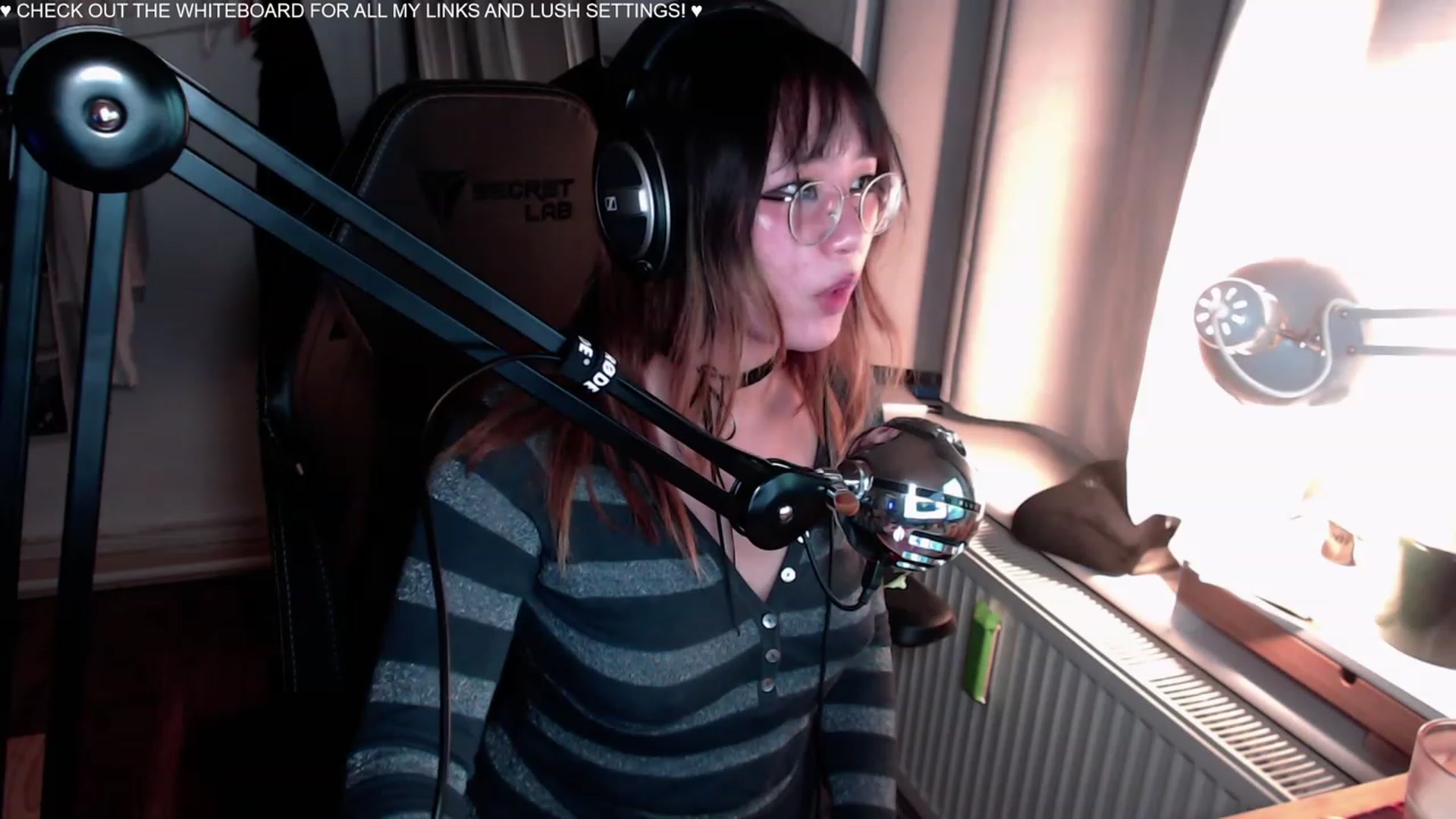 Gallery image thumbnail from Kuromin's myfreecams stream on, 08/19/2023, 02:16 image 17 of 20