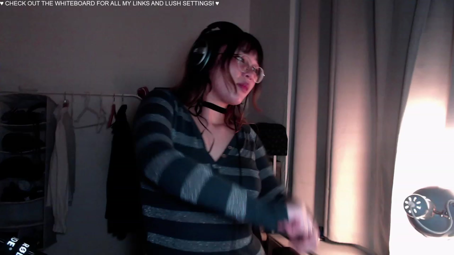 Gallery image thumbnail from Kuromin's myfreecams stream on, 08/19/2023, 05:30 image 8 of 20