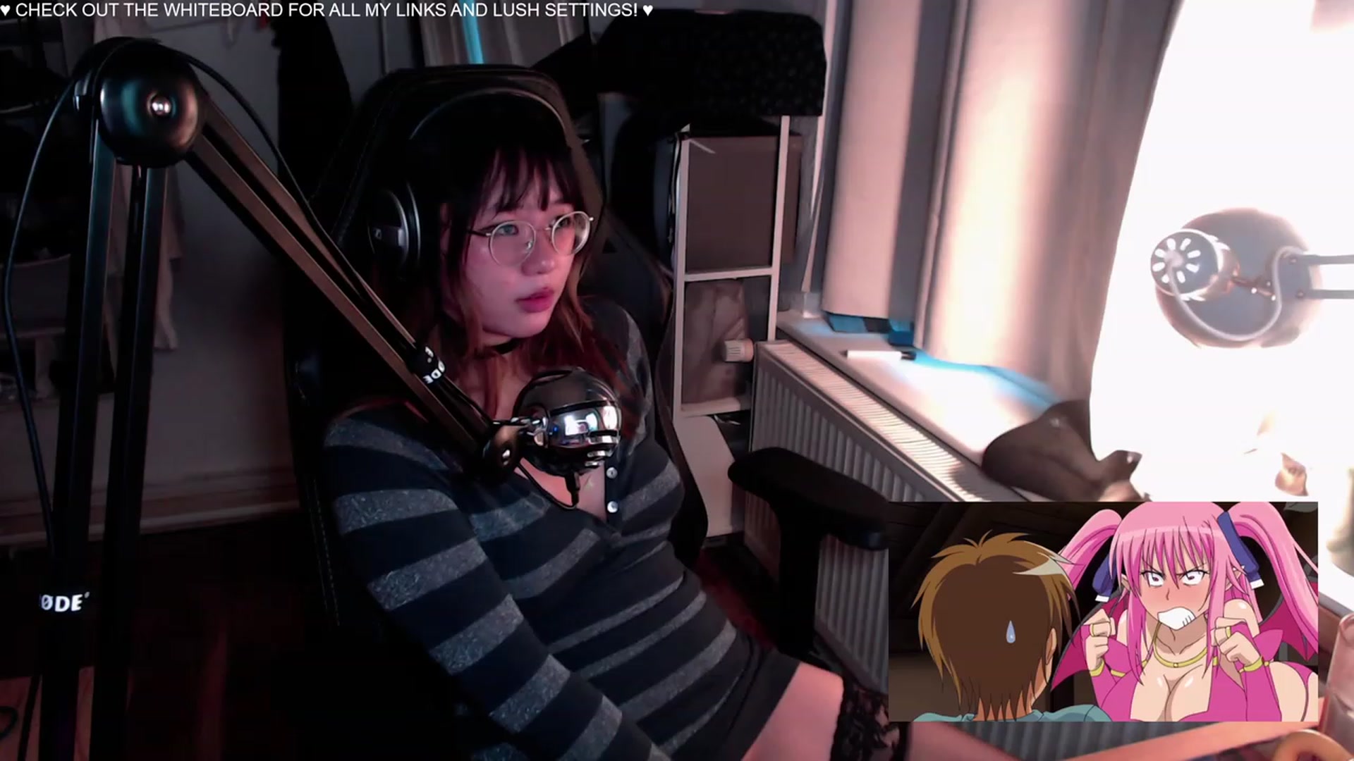 Gallery image thumbnail from Kuromin's myfreecams stream on, 08/19/2023, 05:30 image 16 of 20