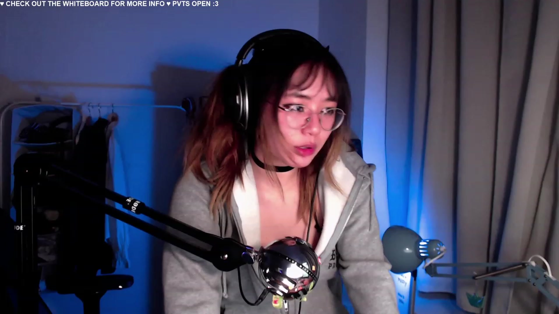 Gallery image thumbnail from Kuromin's myfreecams stream on, 08/29/2023, 05:20 image 10 of 20