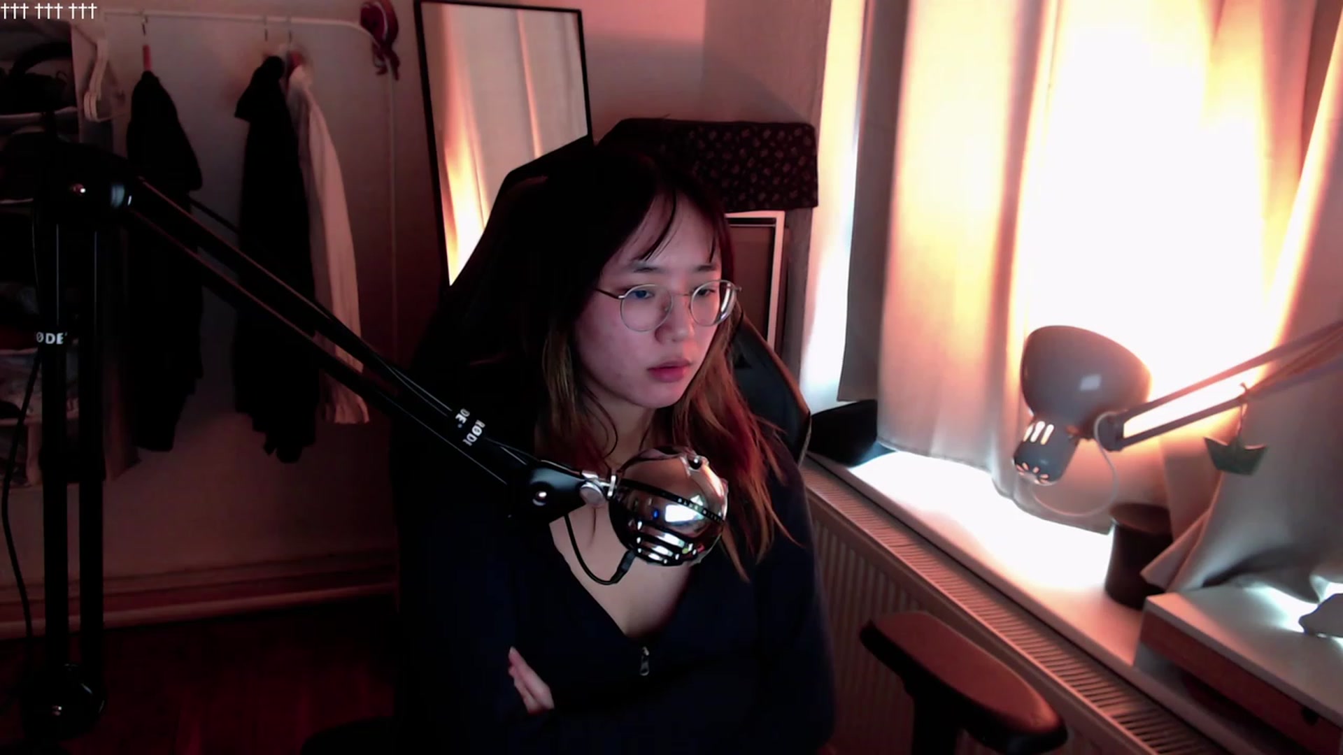 Gallery image thumbnail from Kuromin's myfreecams stream on, 08/31/2023, 09:17 image 13 of 20