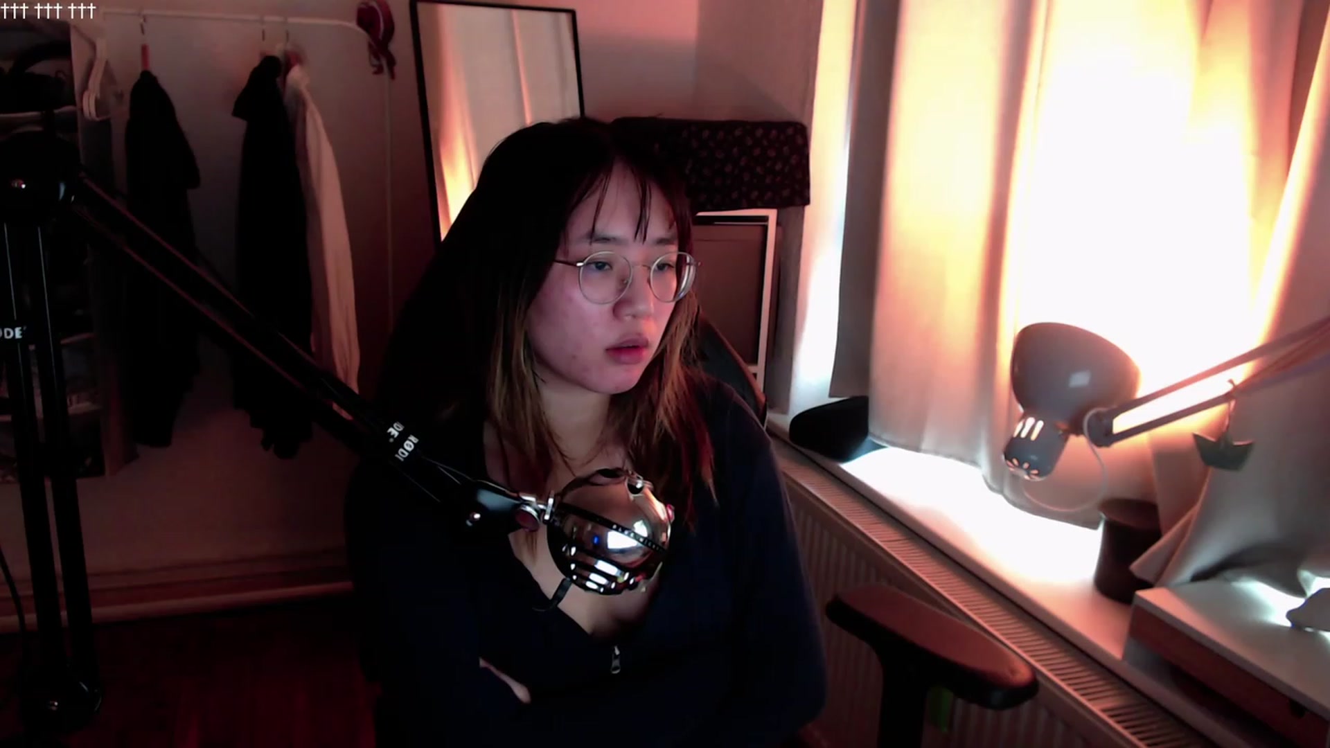 Gallery image thumbnail from Kuromin's myfreecams stream on, 08/31/2023, 09:17 image 10 of 20
