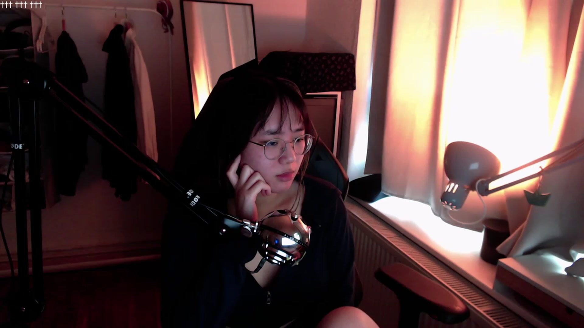 Gallery image thumbnail from Kuromin's myfreecams stream on, 08/31/2023, 09:17 image 2 of 20