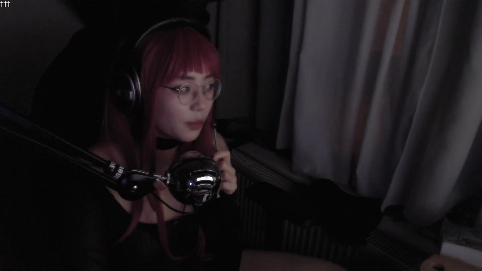 Gallery image thumbnail from Kuromin's myfreecams stream on, 09/19/2023, 22:23 image 2 of 20