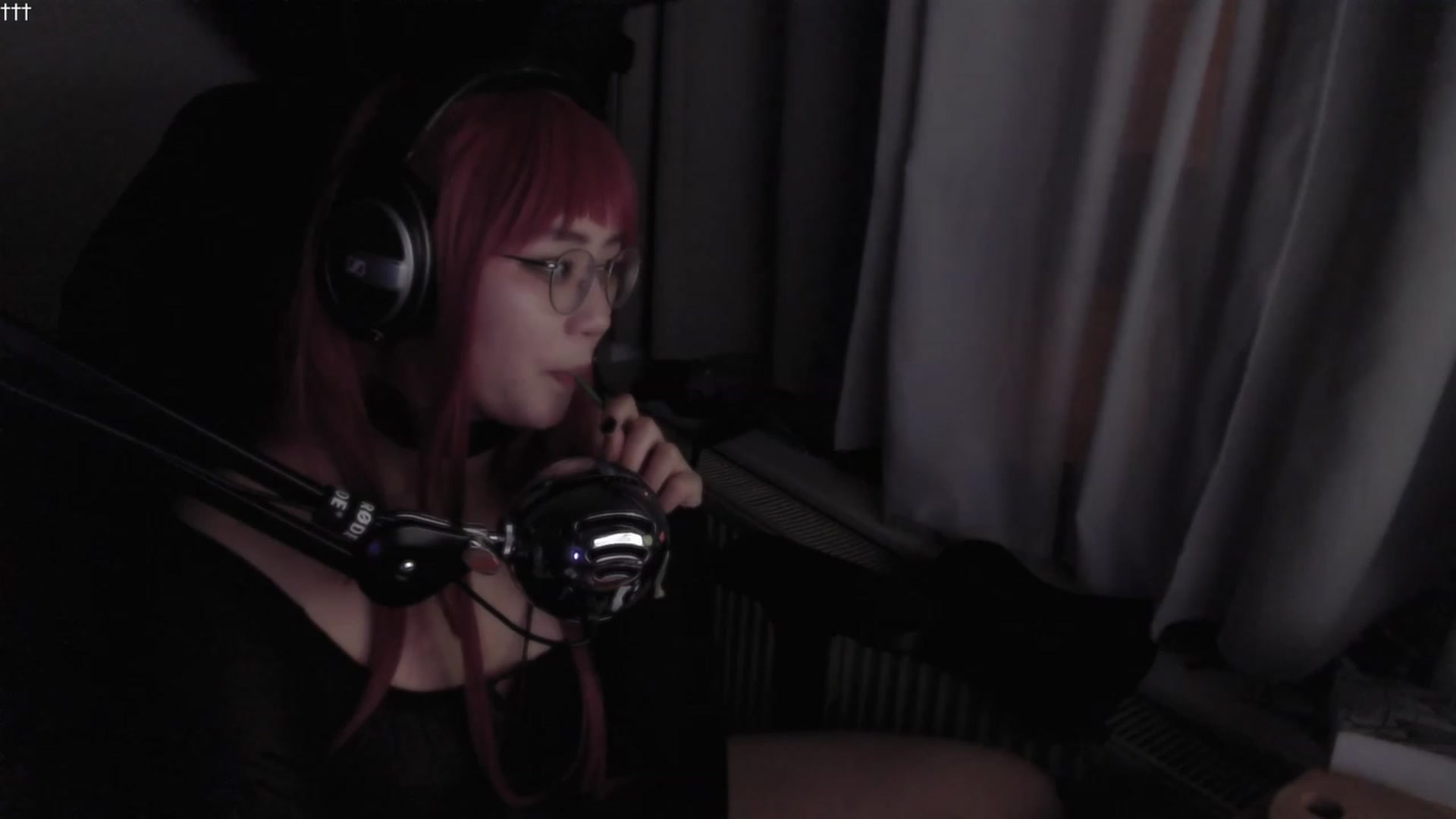 Gallery image thumbnail from Kuromin's myfreecams stream on, 09/19/2023, 22:23 image 6 of 20