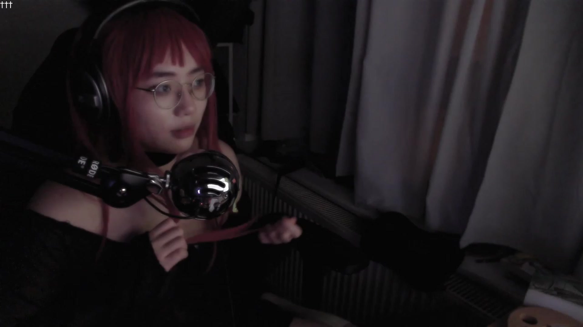 Gallery image thumbnail from Kuromin's myfreecams stream on, 09/20/2023, 24:30 image 5 of 20