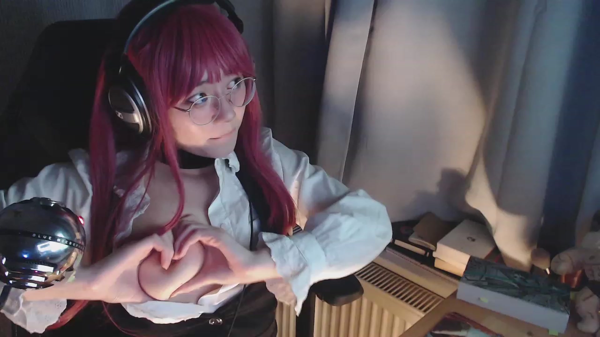 Gallery image thumbnail from Kuromin's myfreecams stream on, 09/30/2023, 19:36 image 8 of 20
