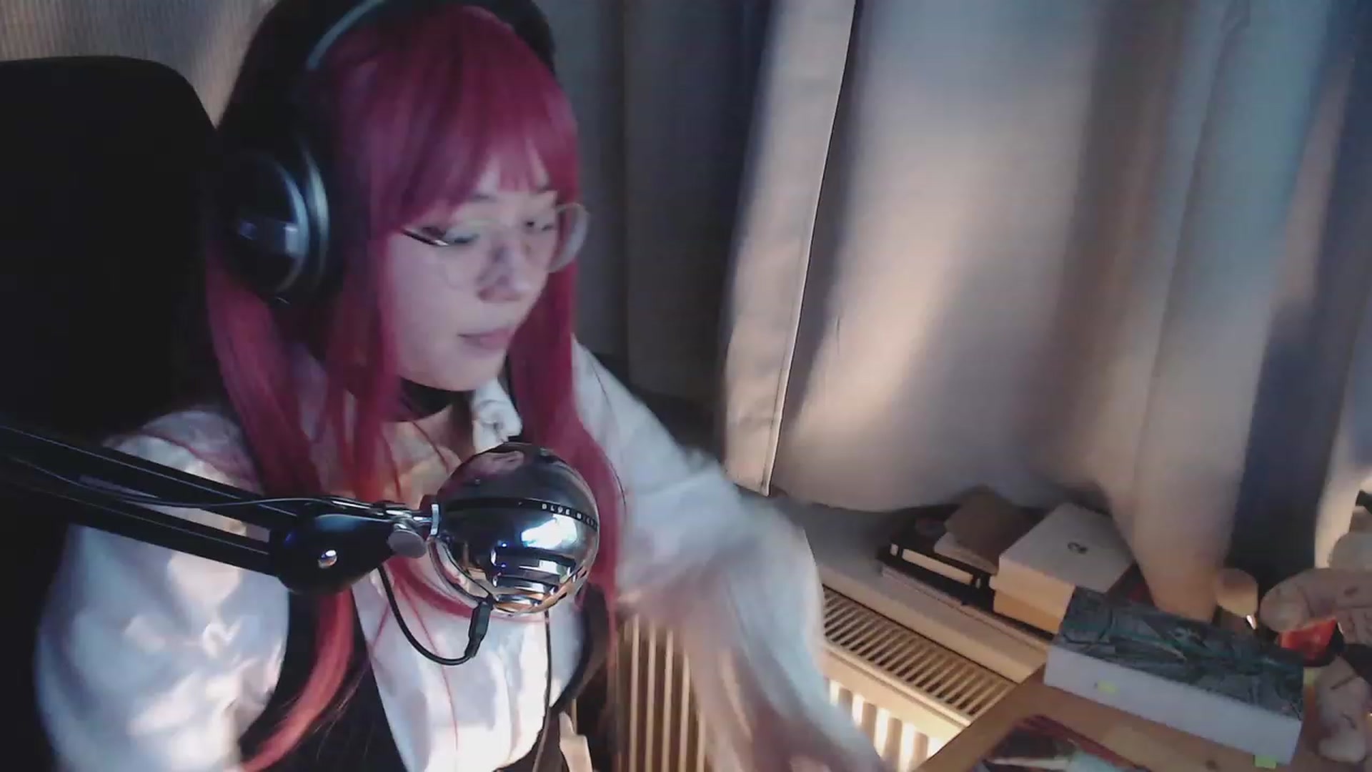 Gallery image thumbnail from Kuromin's myfreecams stream on, 09/30/2023, 19:36 image 11 of 20