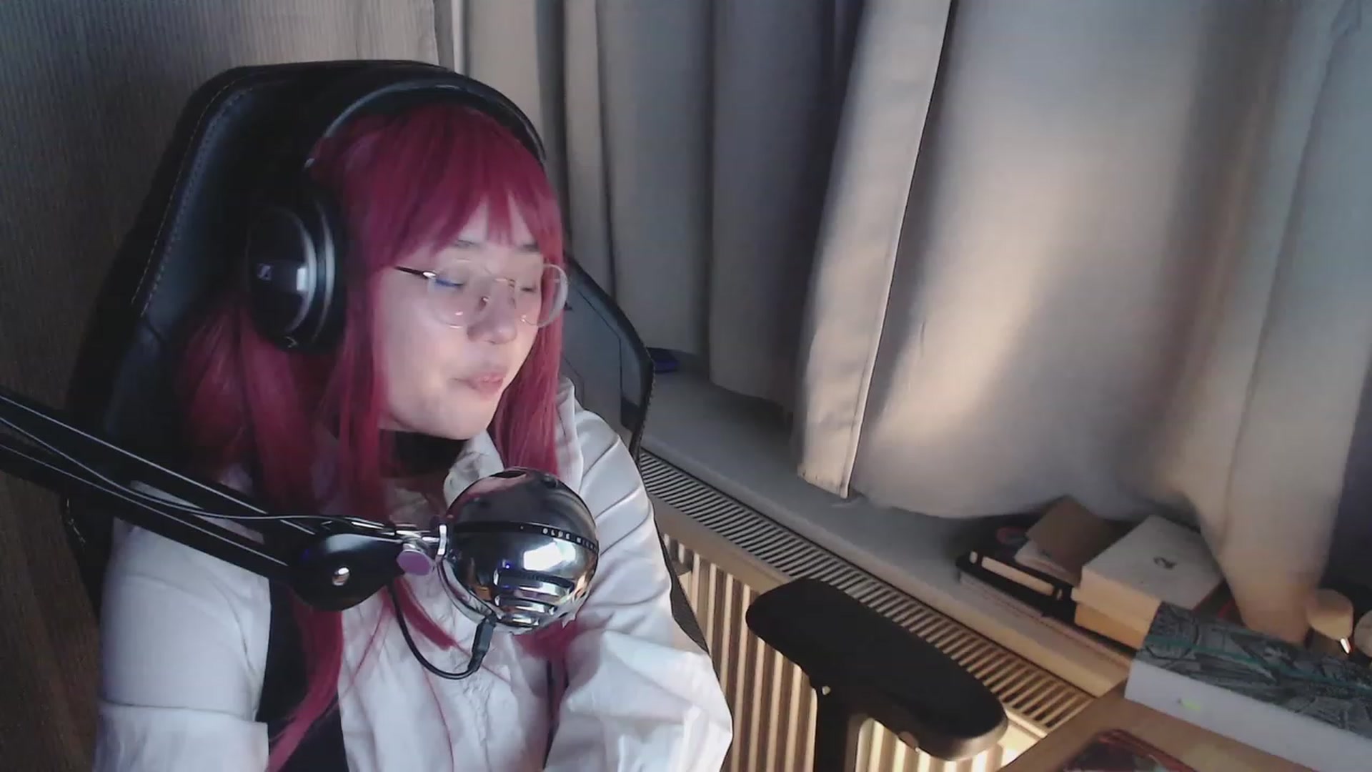 Gallery image thumbnail from Kuromin's myfreecams stream on, 09/30/2023, 19:36 image 20 of 20