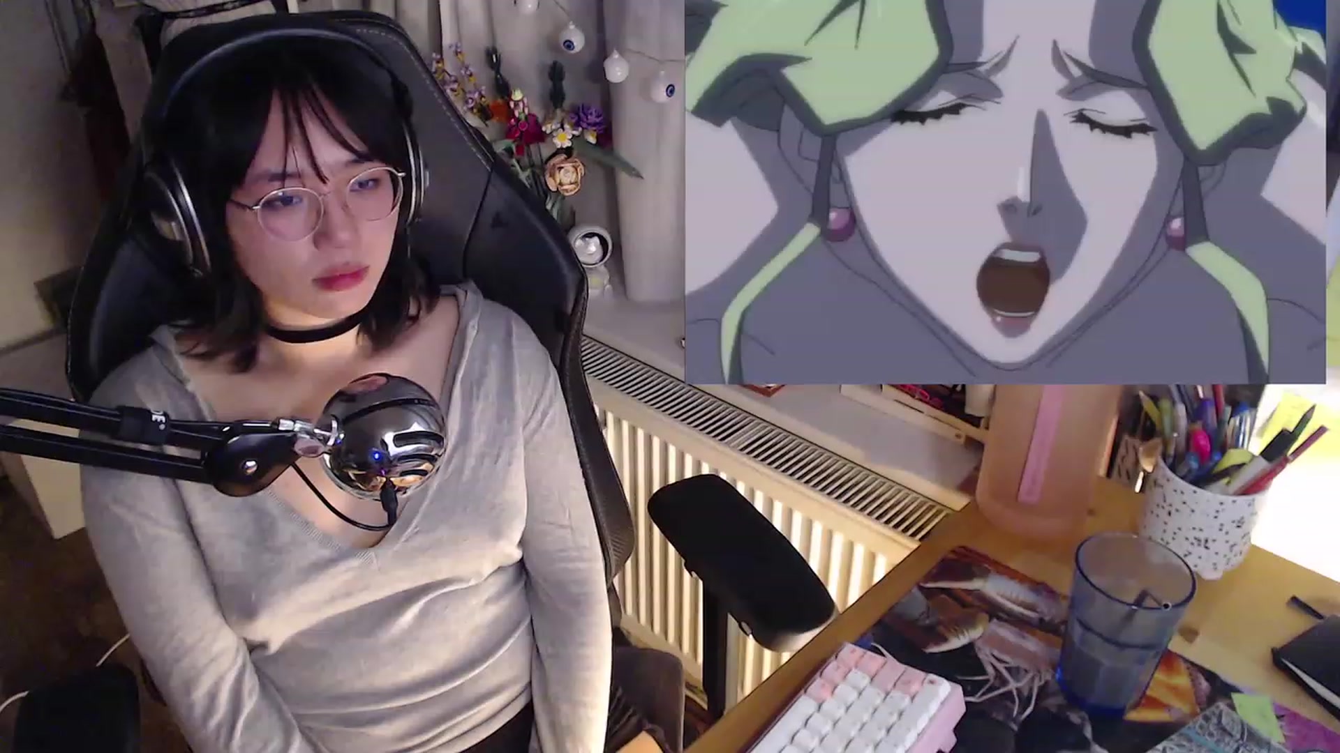 Gallery image thumbnail from Kuromin's myfreecams stream on, 10/21/2023, 20:09 image 20 of 20
