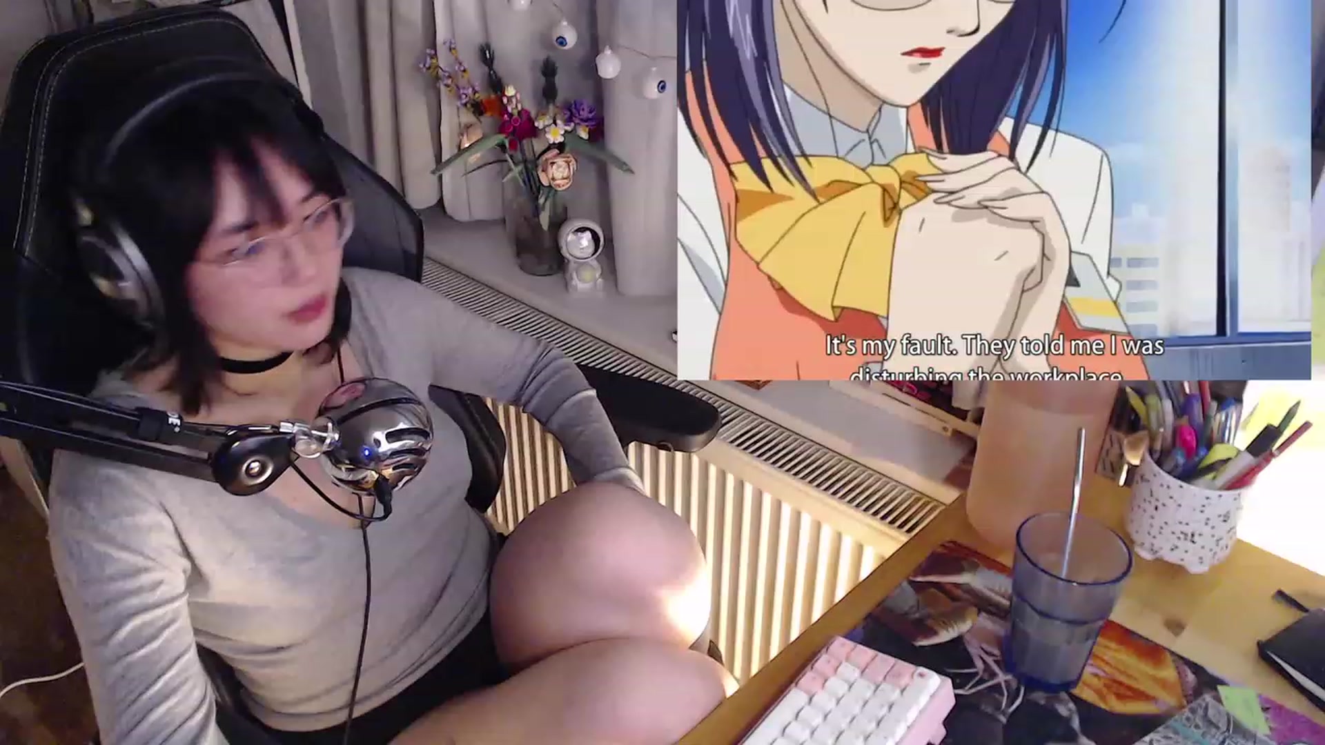 Gallery image thumbnail from Kuromin's myfreecams stream on, 10/21/2023, 22:22 image 1 of 20
