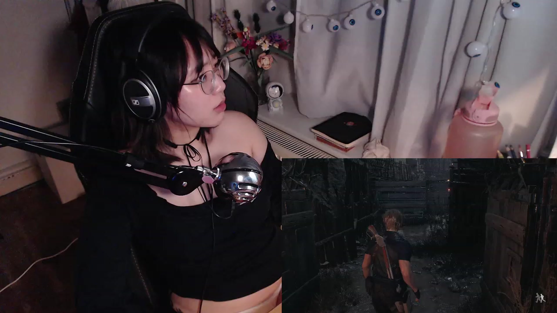 Gallery image thumbnail from Kuromin's myfreecams stream on, 10/23/2023, 03:39 image 12 of 20