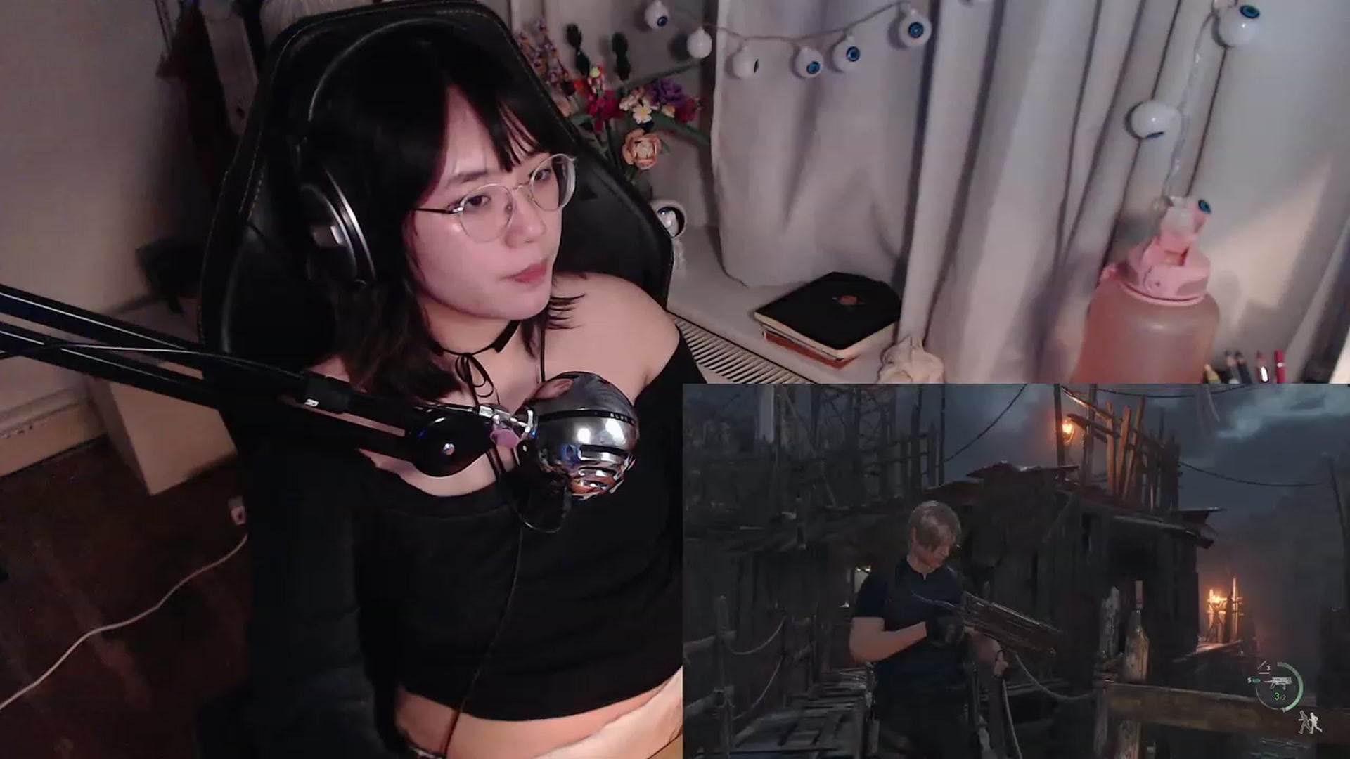Gallery image thumbnail from Kuromin's myfreecams stream on, 10/23/2023, 03:39 image 19 of 20