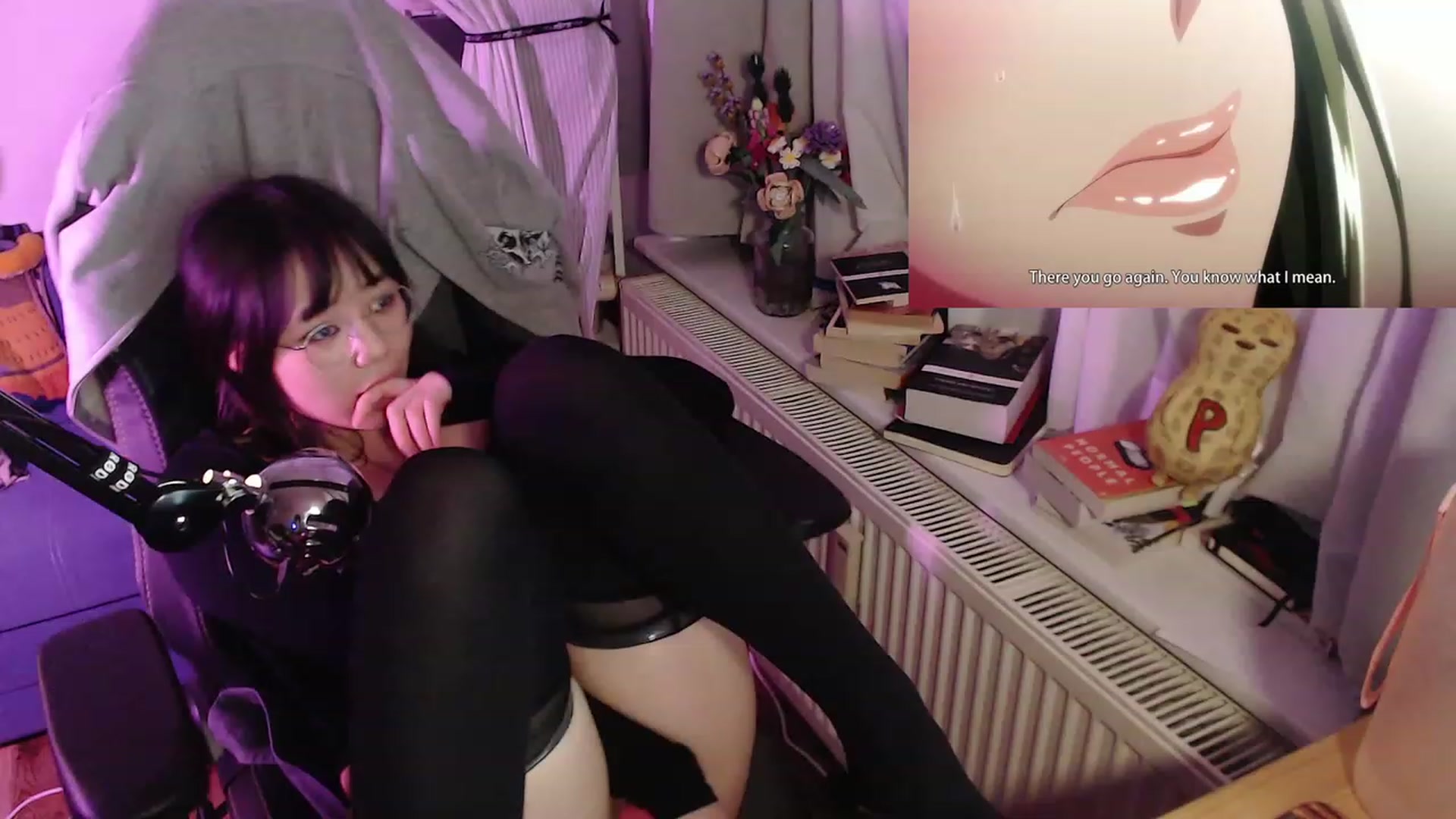 Gallery image thumbnail from Kuromin's myfreecams stream on, 12/19/2023, 17:16 image 15 of 20