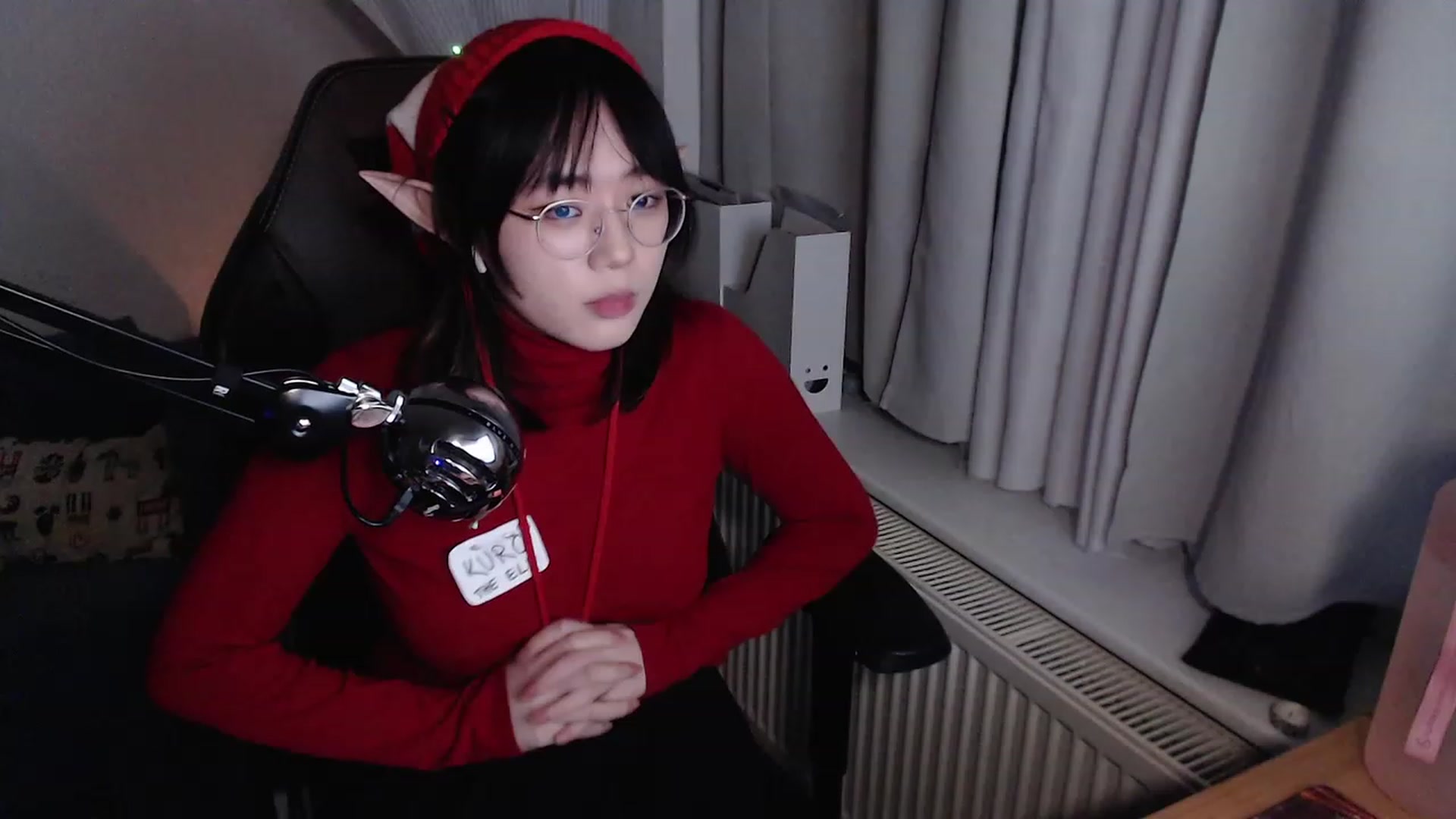 Gallery image thumbnail from Kuromin's myfreecams stream on, 12/24/2023, 18:29 image 12 of 20