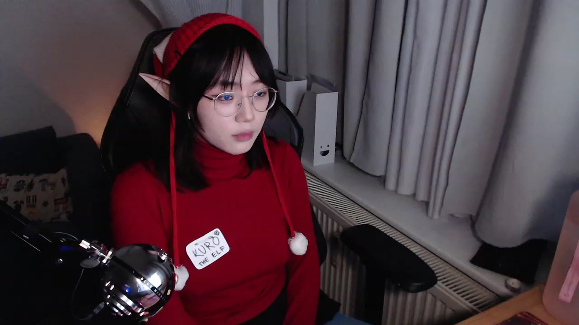 Gallery image thumbnail from Kuromin's myfreecams stream on, 12/24/2023, 18:29 image 5 of 20