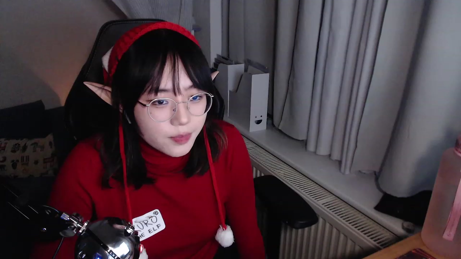 Gallery image thumbnail from Kuromin's myfreecams stream on, 12/24/2023, 18:57 image 2 of 20