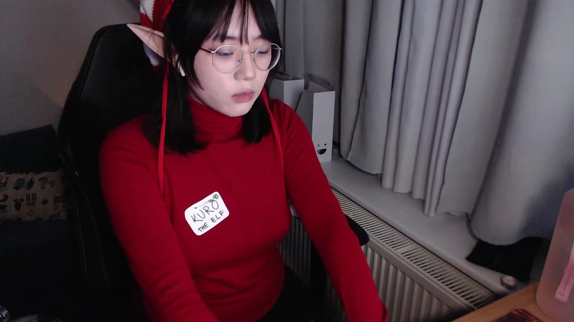Gallery image thumbnail from Kuromin's myfreecams stream on, 12/24/2023, 18:57 image 7 of 20