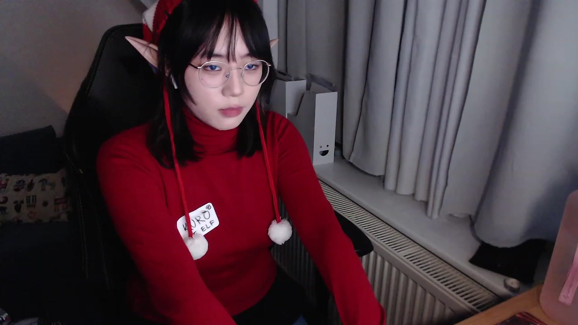 Gallery image thumbnail from Kuromin's myfreecams stream on, 12/24/2023, 18:57 image 5 of 20