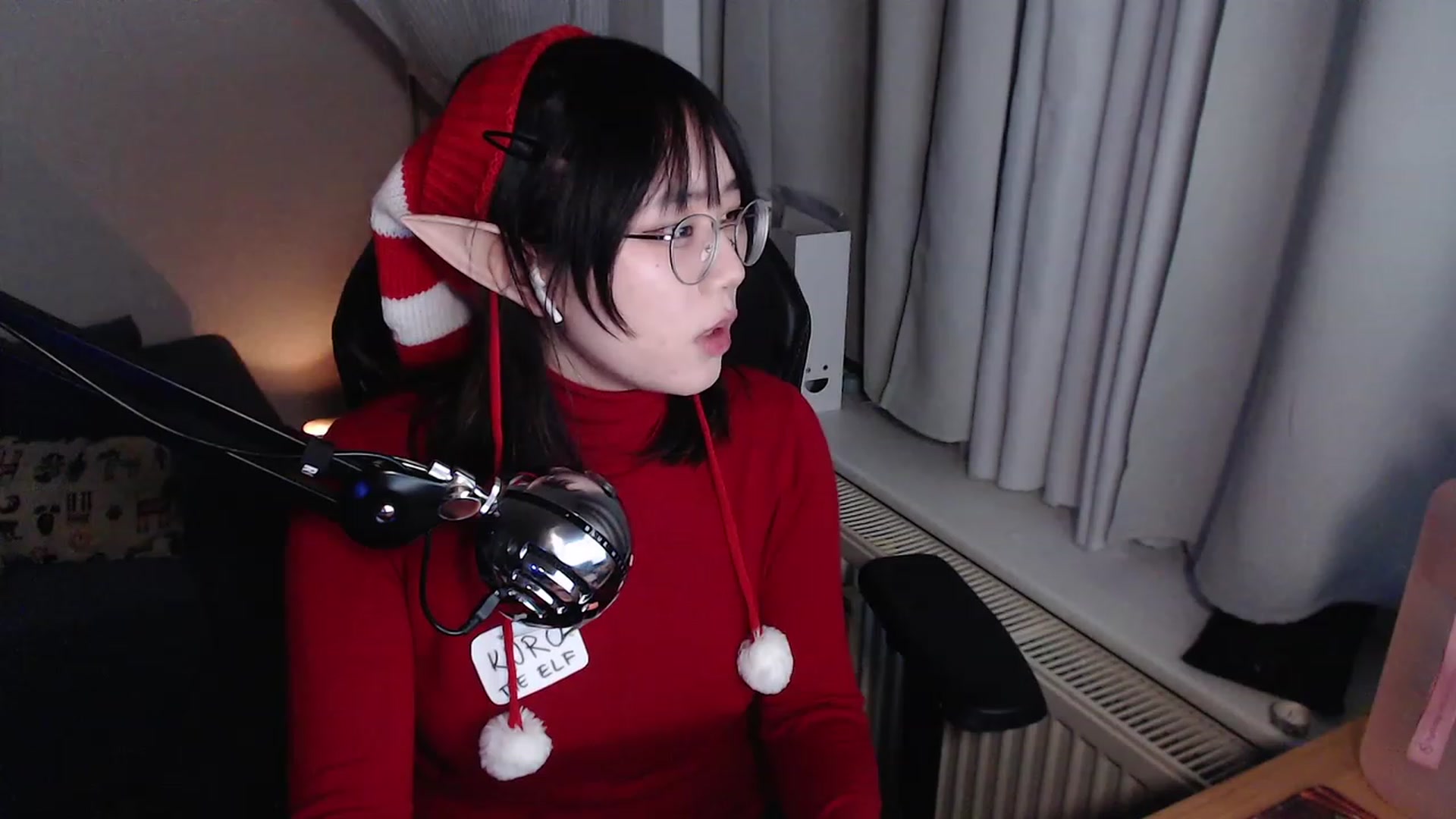 Gallery image thumbnail from Kuromin's myfreecams stream on, 12/24/2023, 18:57 image 17 of 20