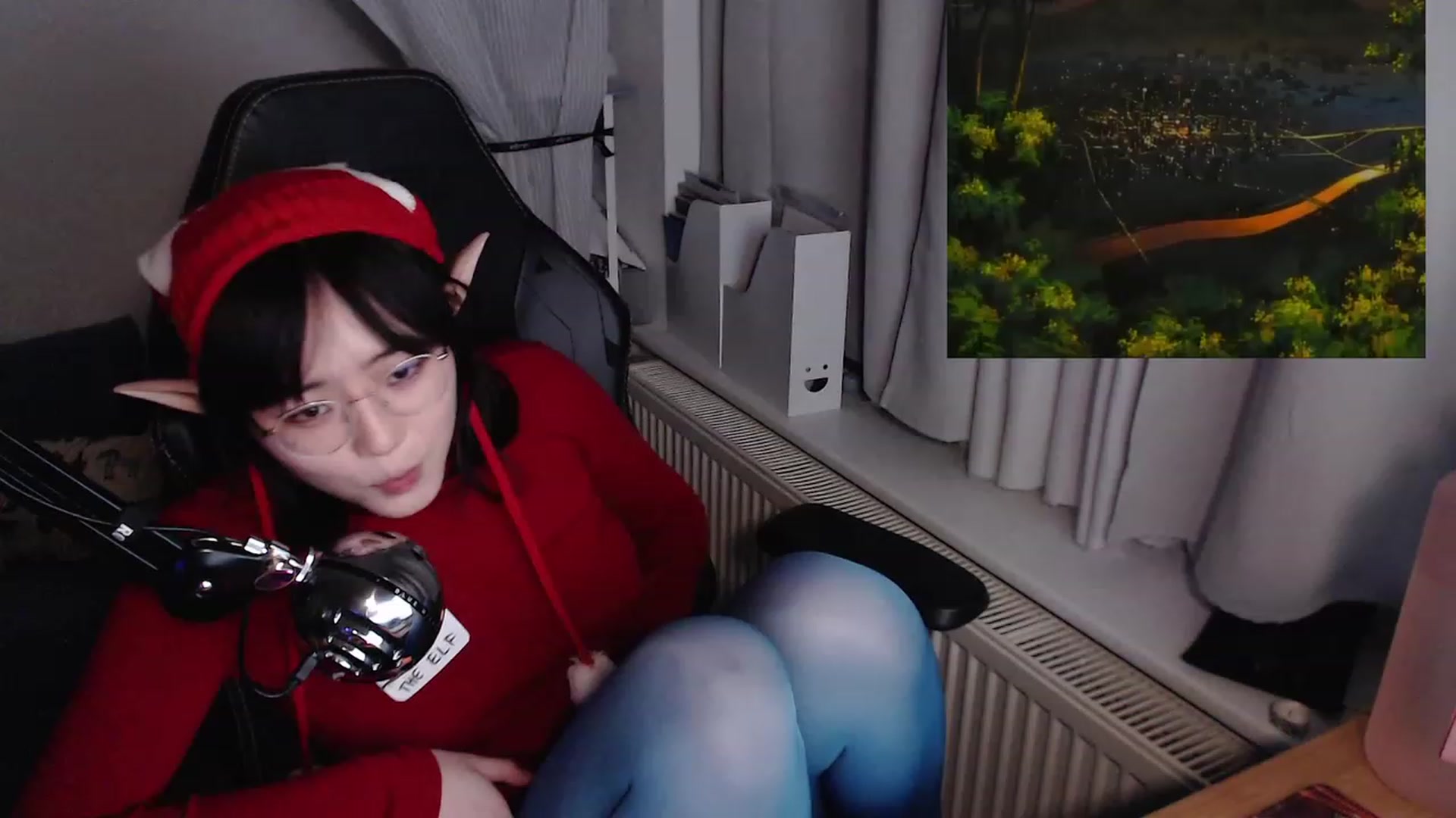 Gallery image thumbnail from Kuromin's myfreecams stream on, 12/24/2023, 20:06 image 18 of 20
