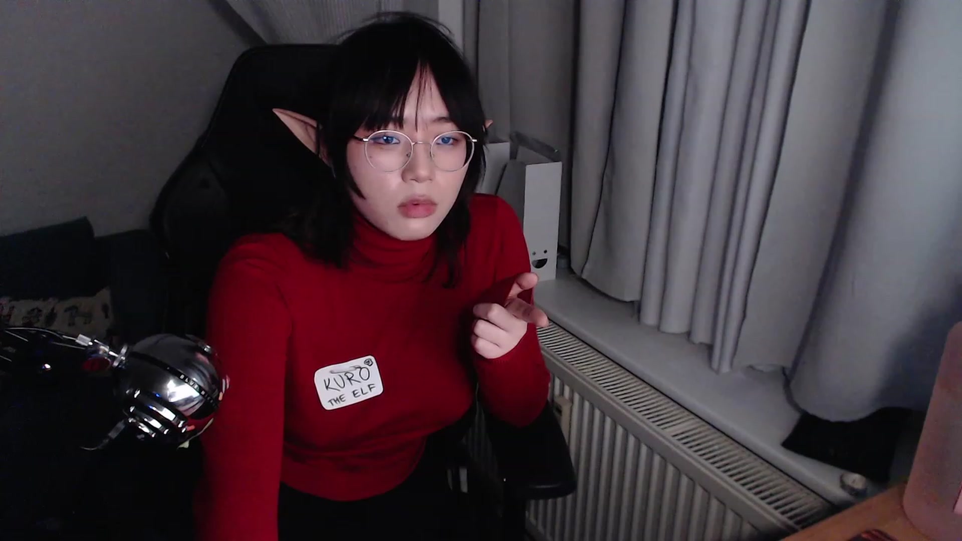 Gallery image thumbnail from Kuromin's myfreecams stream on, 12/24/2023, 21:13 image 4 of 20